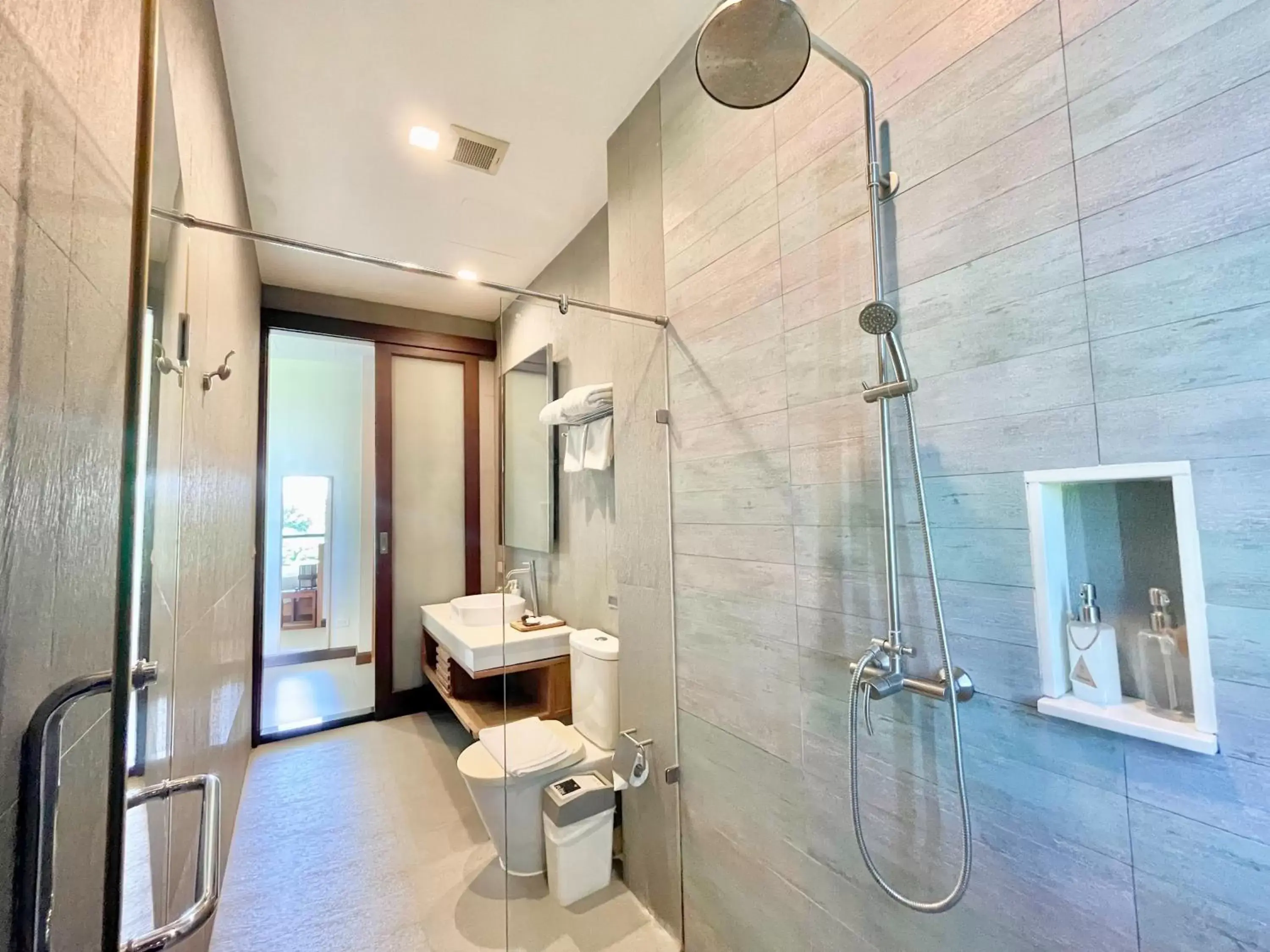 Bathroom in Zensala Riverpark Resort-SHA Extra Plus