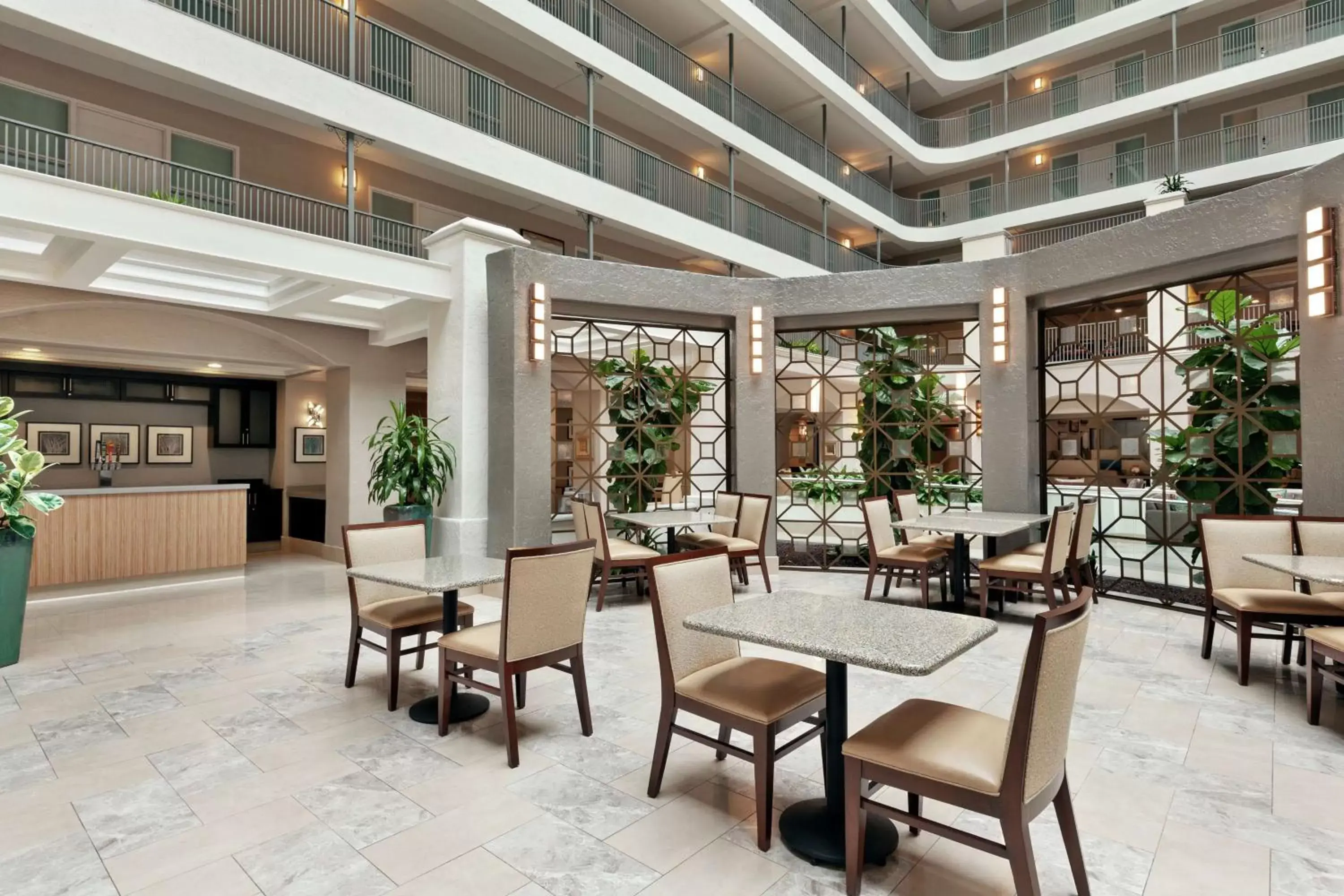 Lobby or reception, Restaurant/Places to Eat in Embassy Suites by Hilton Santa Ana Orange County Airport