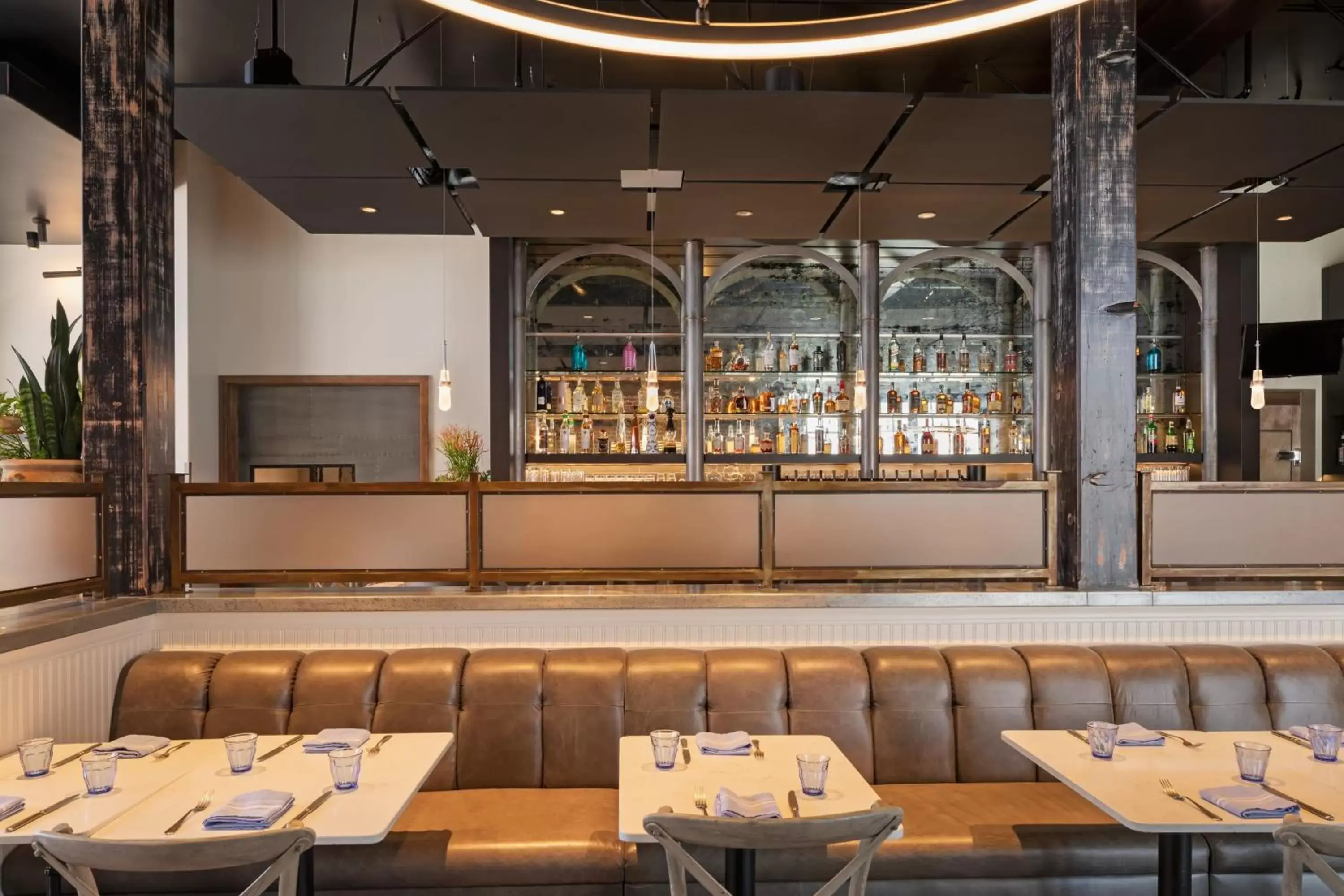 Lounge or bar in HOTEL CERRO, Autograph Collection Lounge or bar in HOTEL CERRO, Autograph Collection