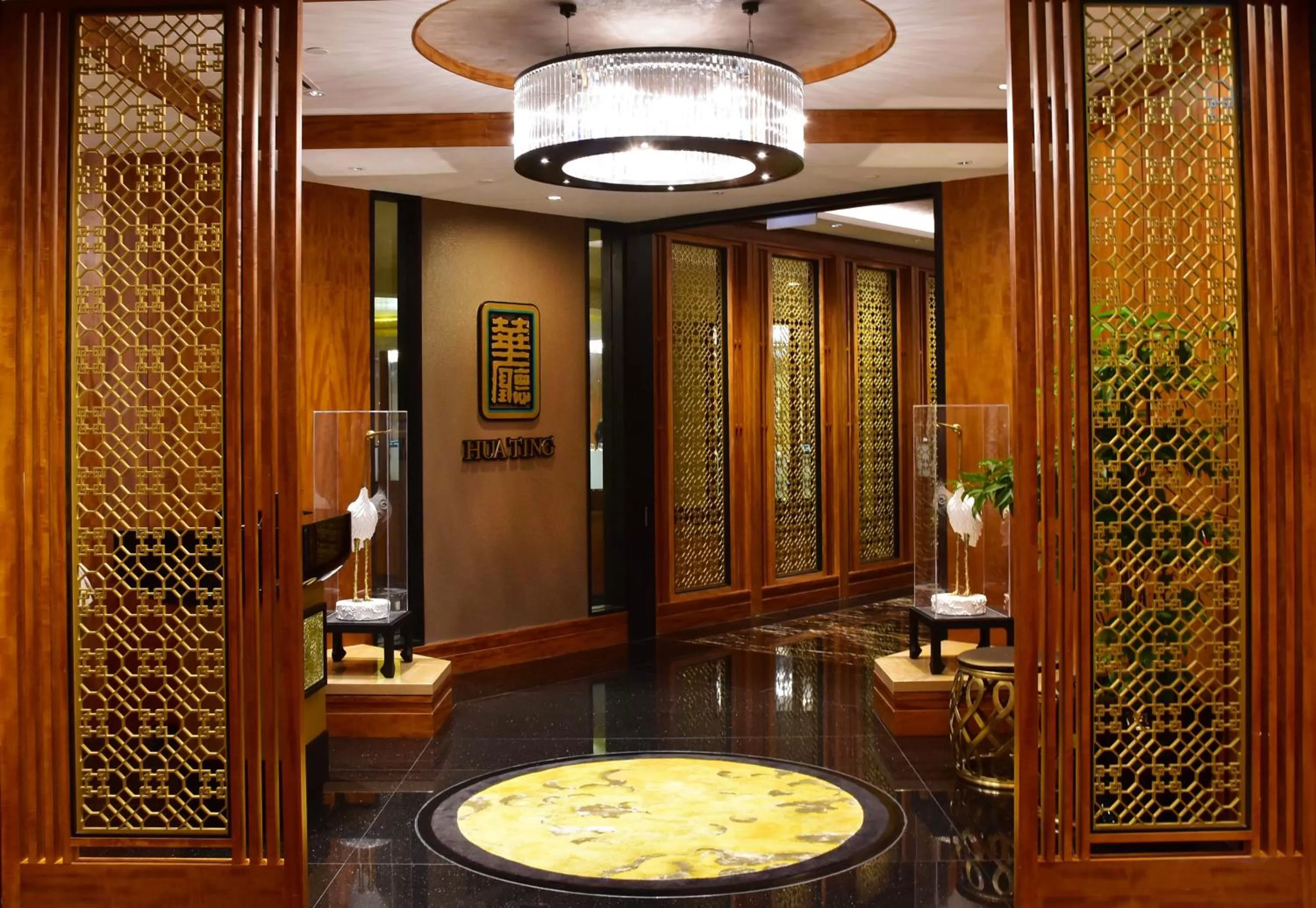 Restaurant/places to eat in Orchard Hotel Singapore