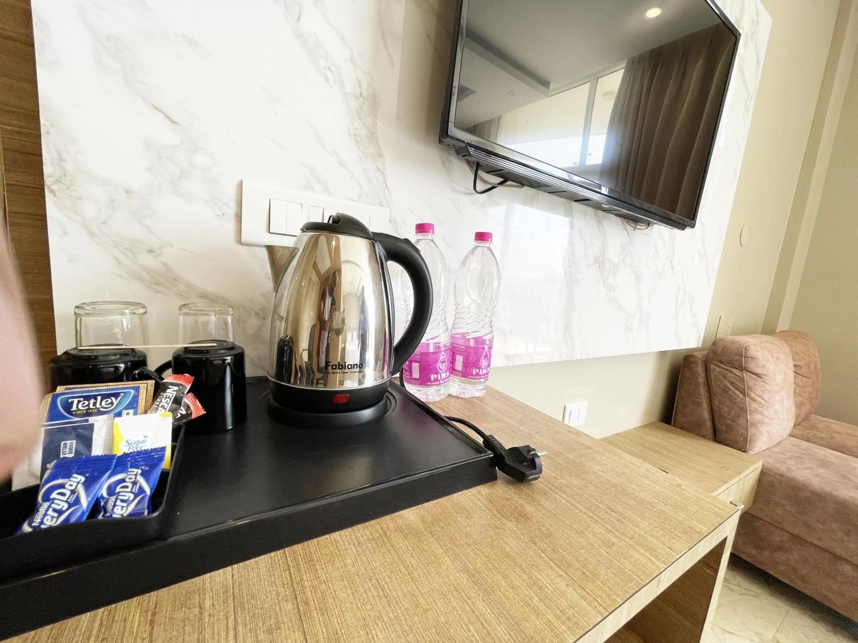 Hotel TBS sea view ! Puri