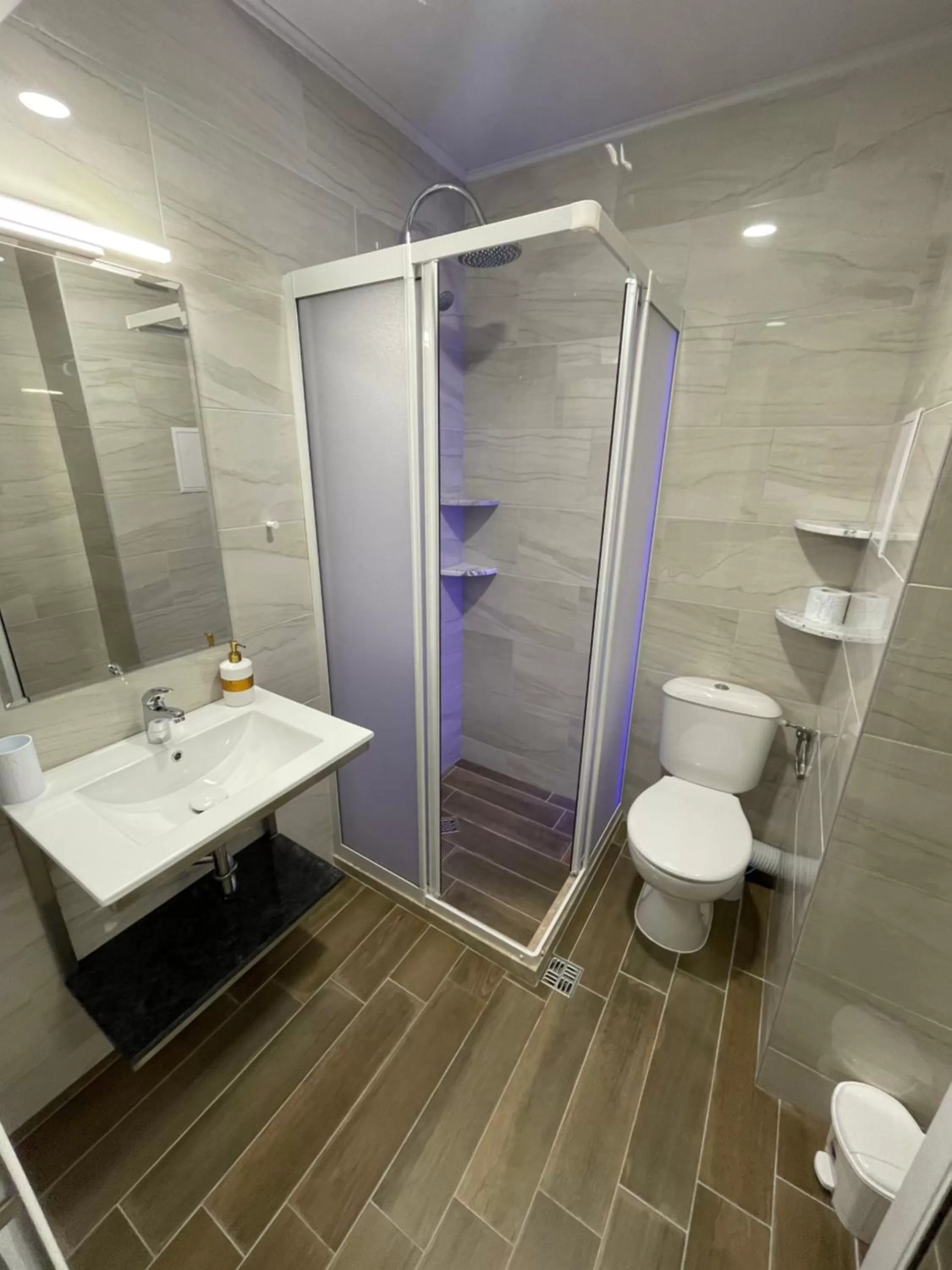 Bathroom in WOW Apartments