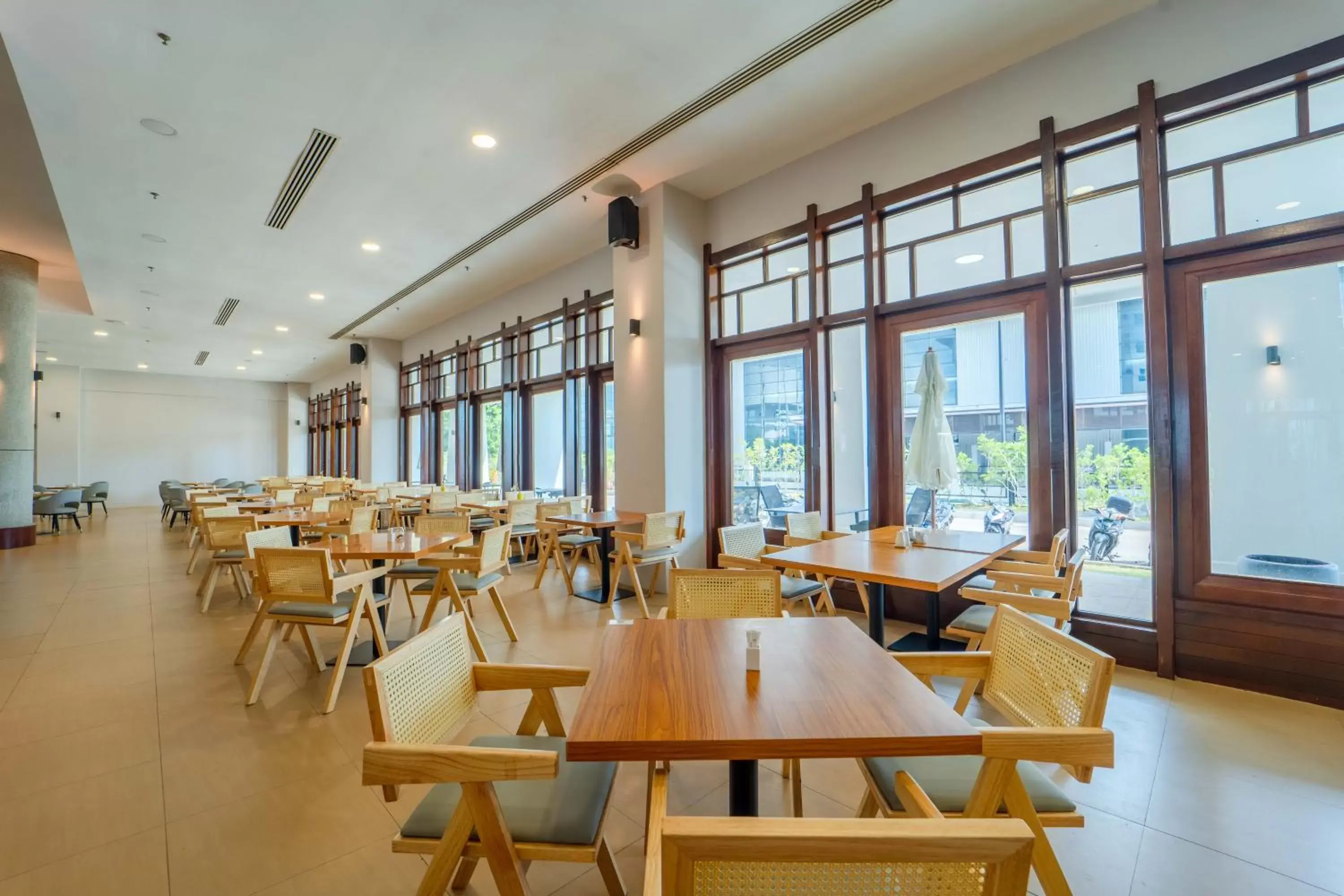 Restaurant/places to eat in Wings by Croske Resort Langkawi Restaurant/places to eat in Wings by Croske Resort Langkawi