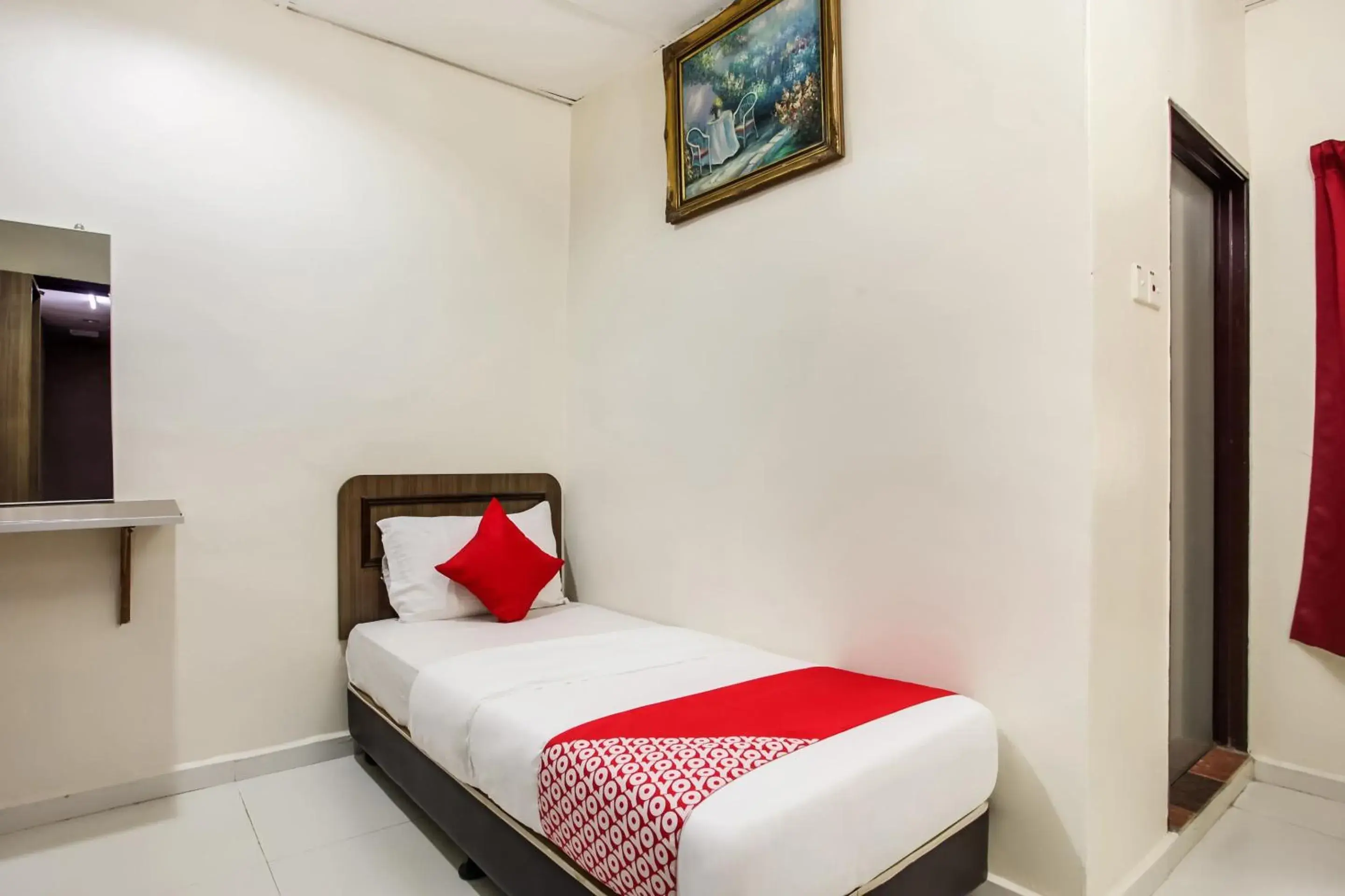Bedroom, Bed in Super OYO 89427 Kavanas Hotel Taiping