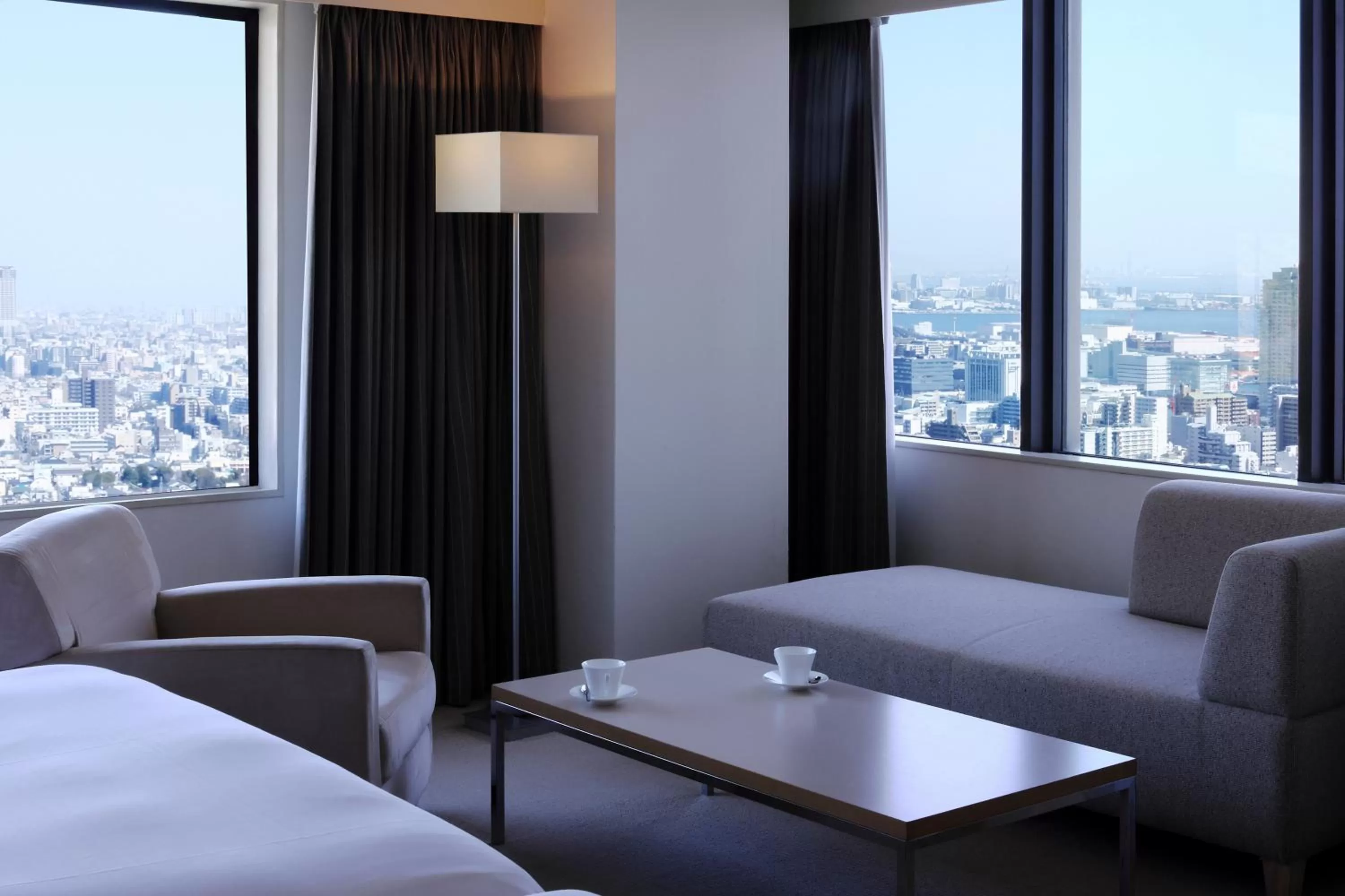 Seating area, Bed in ANA Crowne Plaza Kobe by IHG