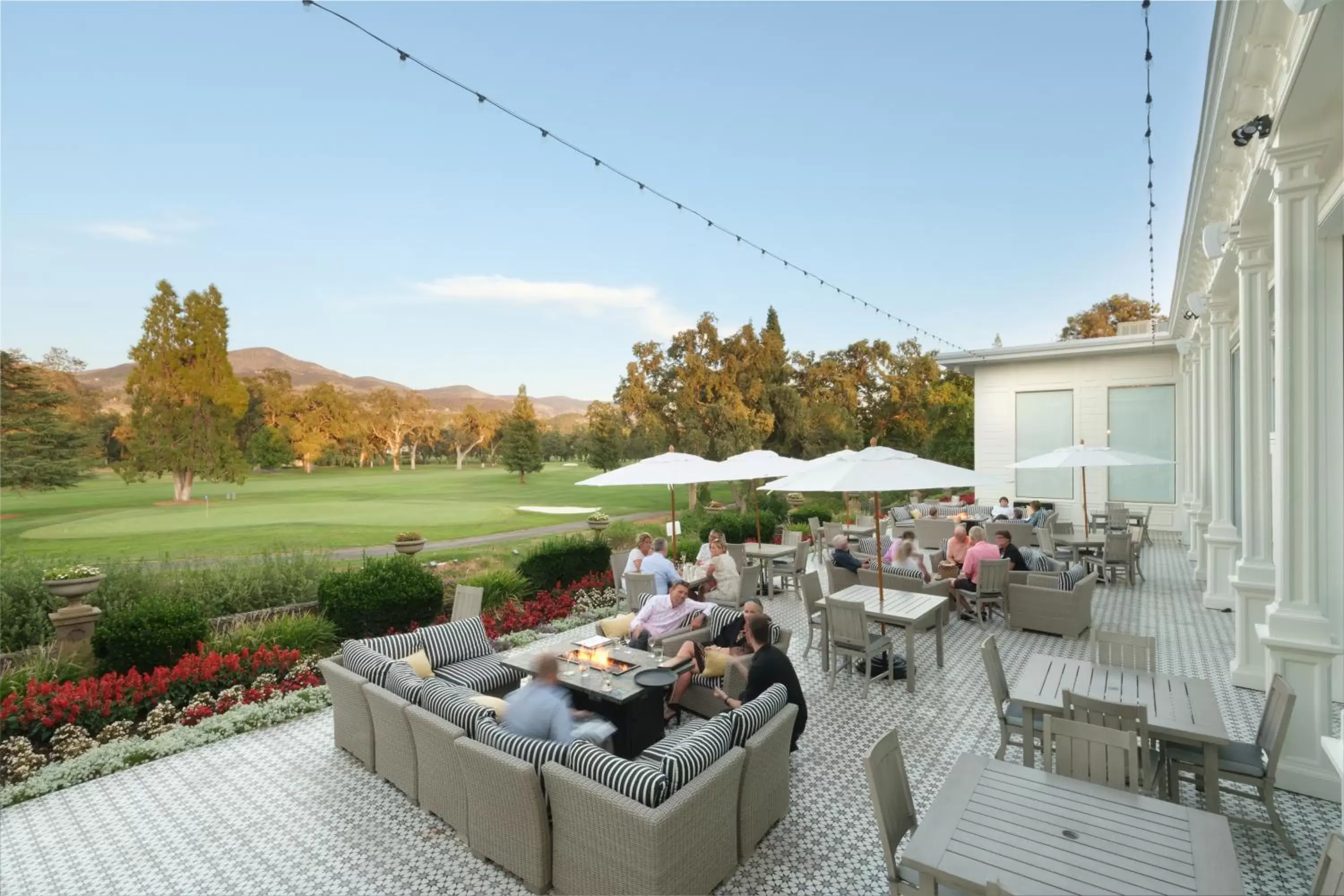 Patio, Restaurant/Places to Eat in Silverado Resort