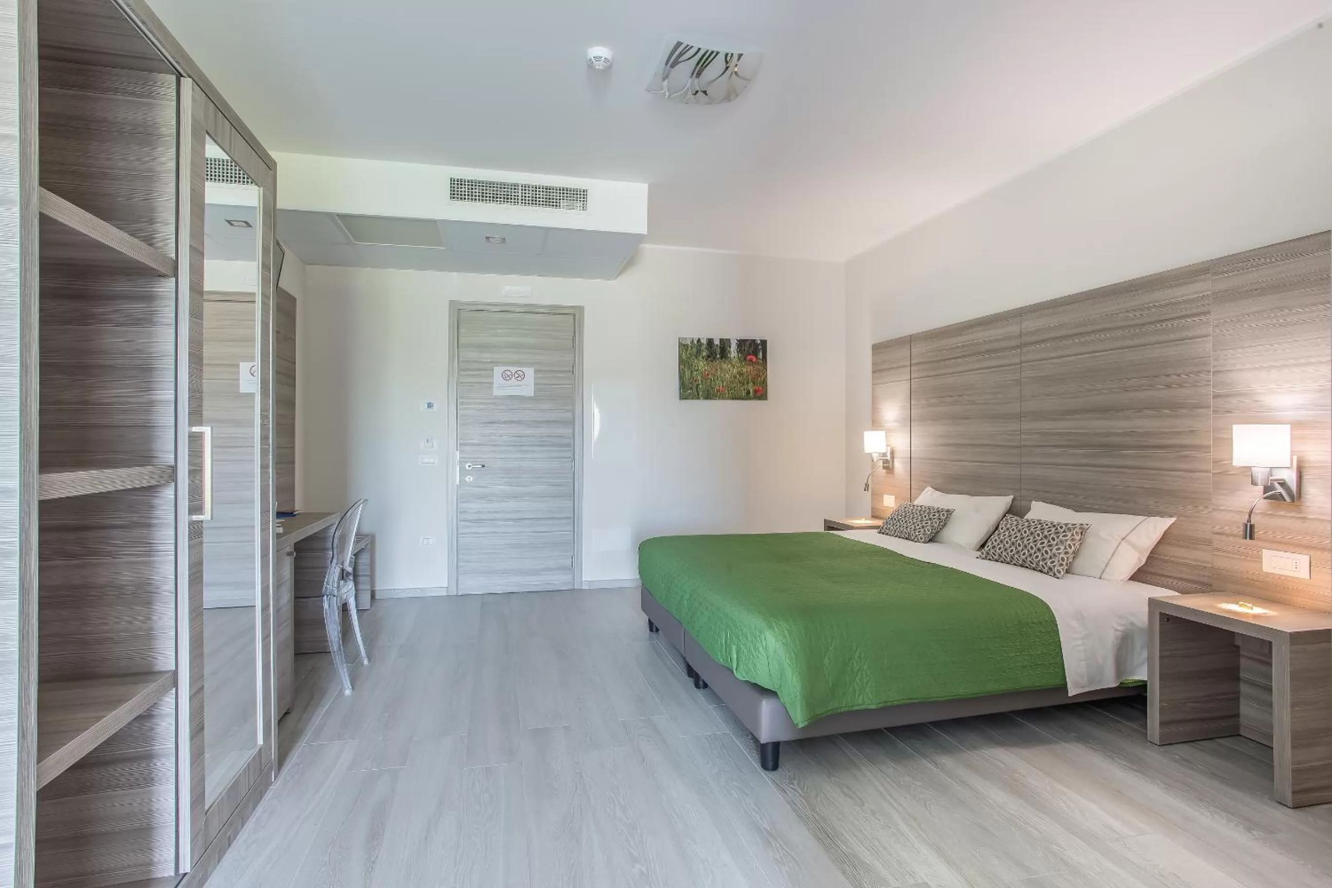 Bed in Country House Campofiore