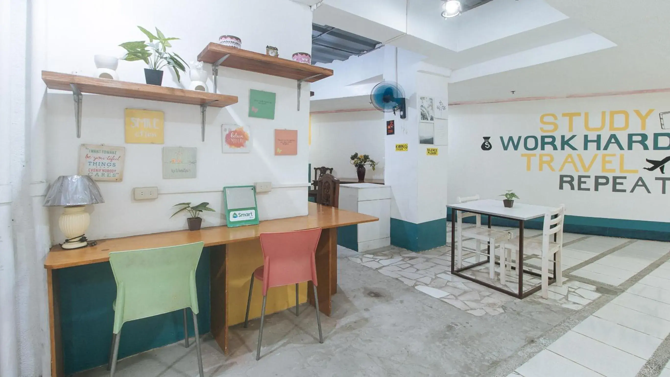 Lobby or reception in RedDoorz at Crowne One Condo Lobby or reception in RedDoorz at Crowne One Condo