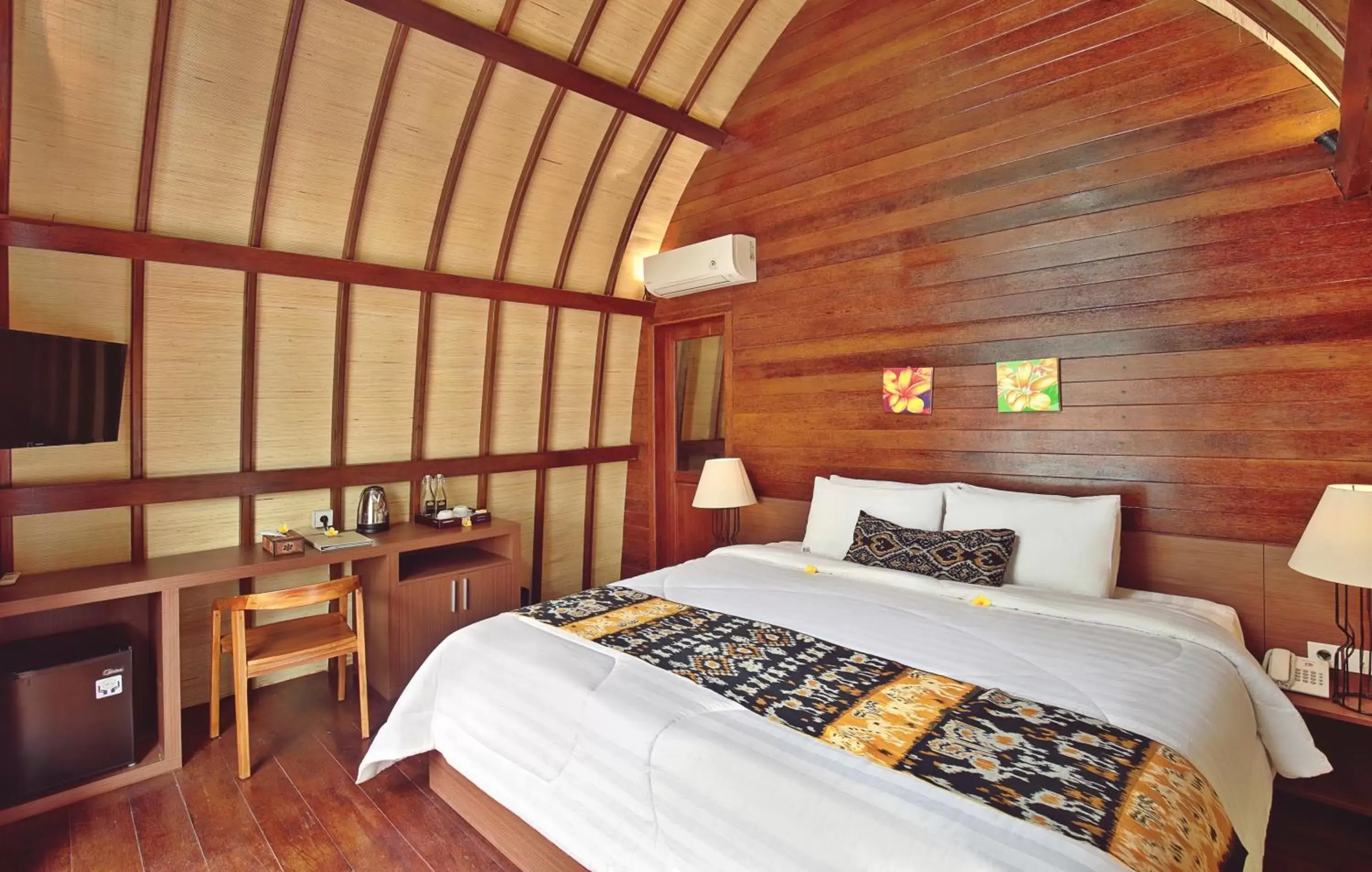 Bed in Kubu GWK Resort