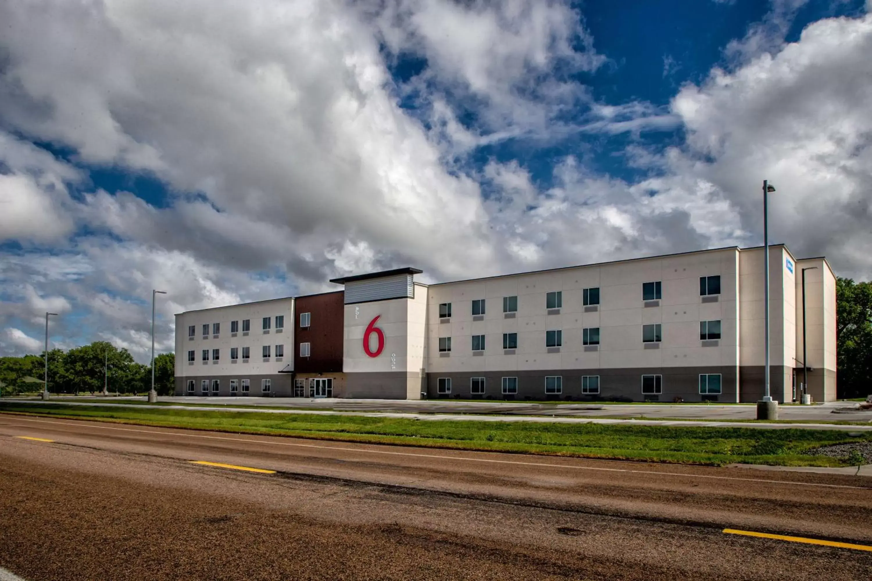 Property Building in Studio 6 North Platte - East