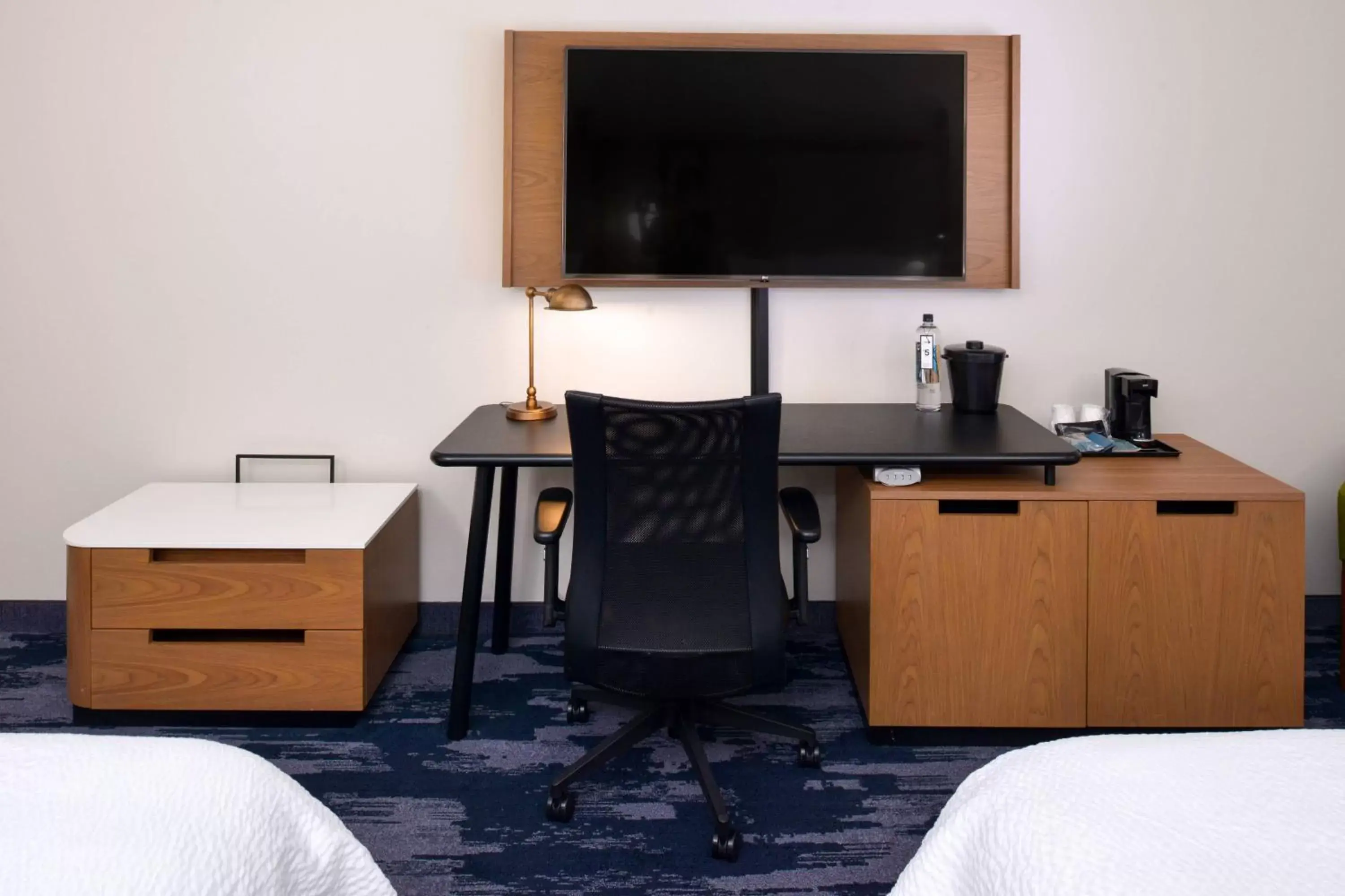 Photo of the whole room, TV/Entertainment Center in Fairfield Inn Arlington Near Six Flags