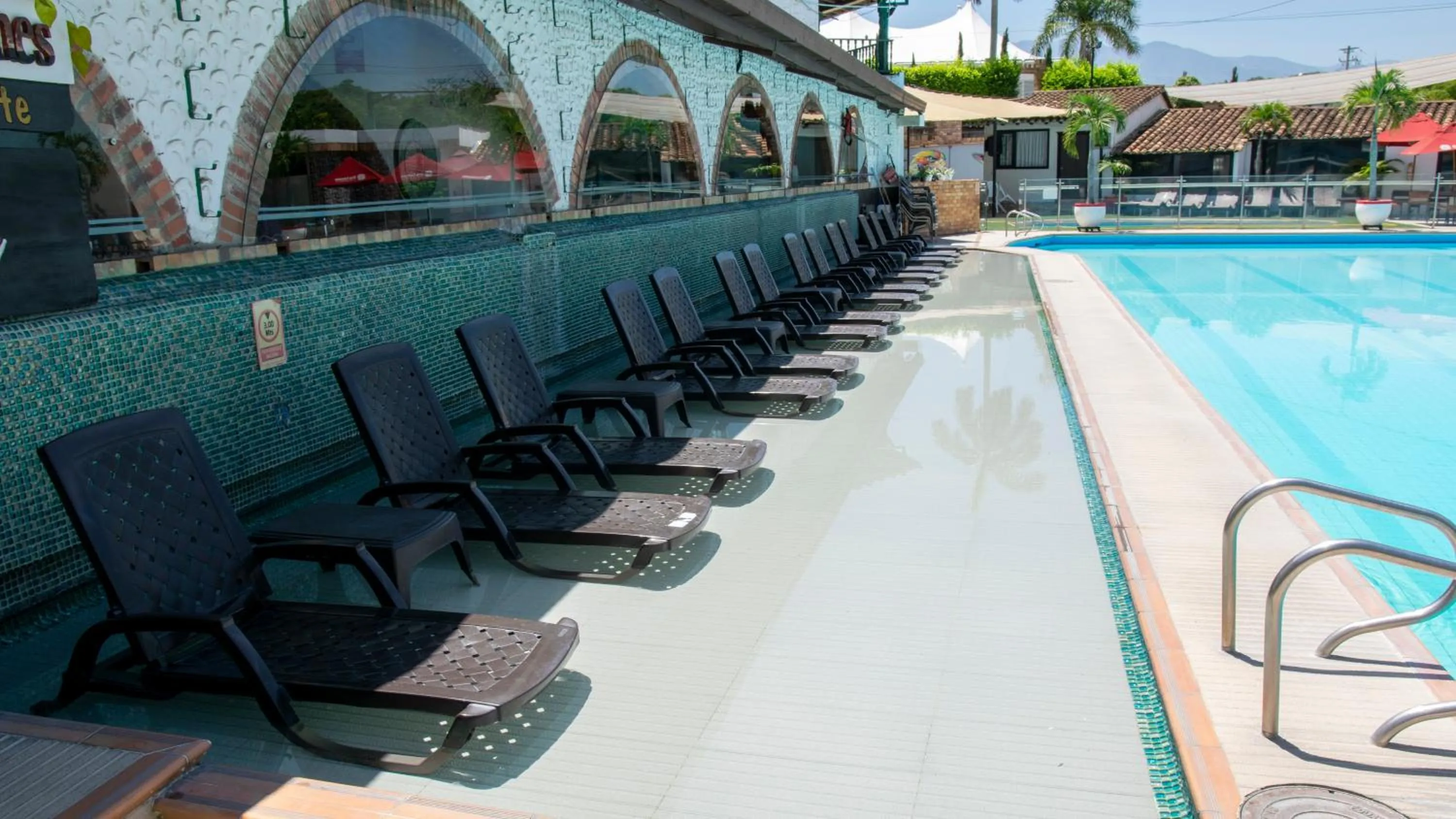 Restaurant/places to eat in Hotel San Juan Internacional