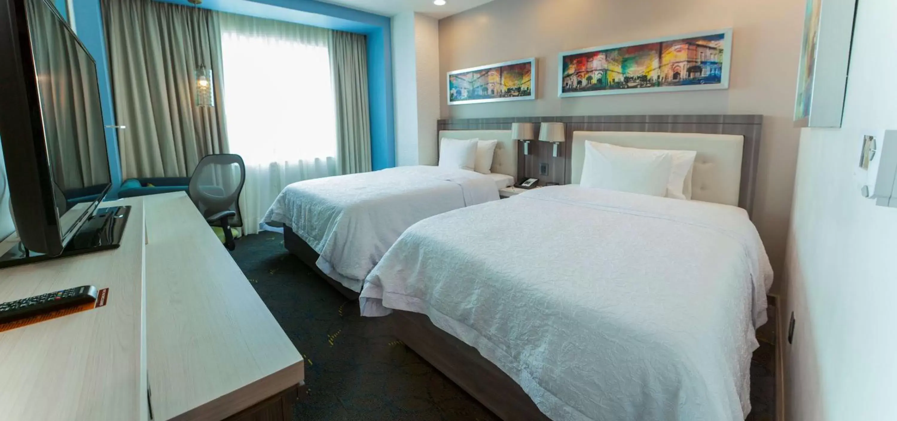 Bed in Hampton Inn & Suites by Hilton Aguascalientes Aeropuerto