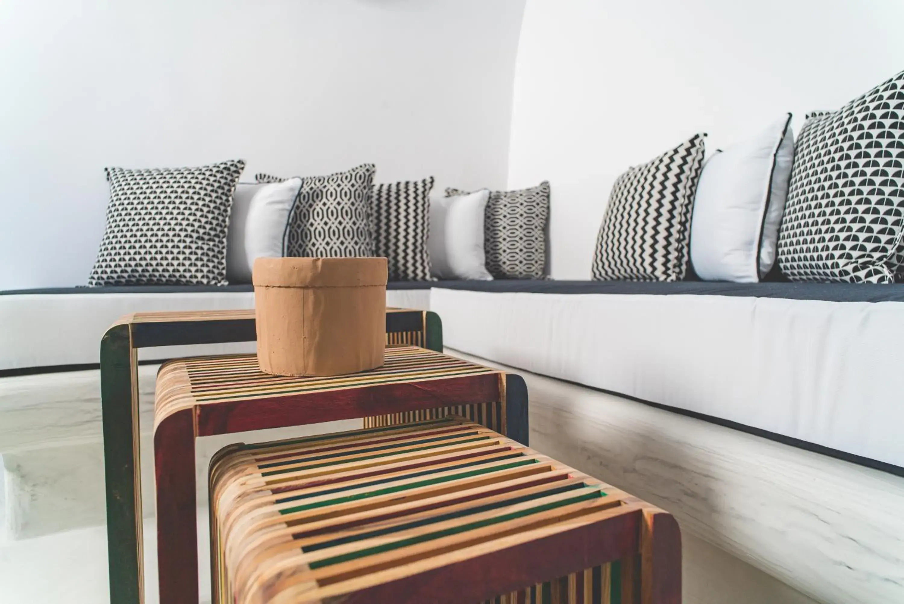 Living room, Seating Area in Modernity Suites