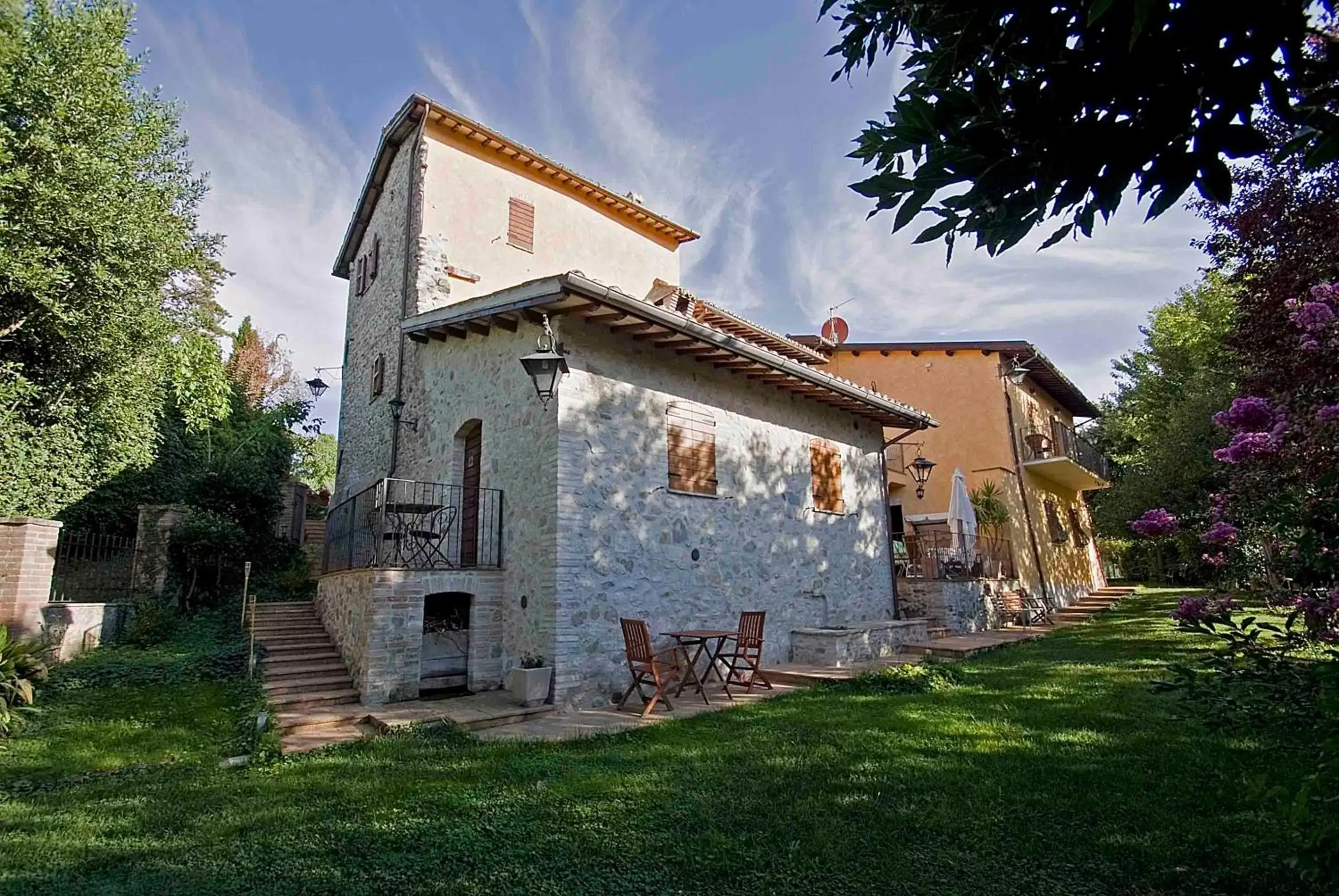 Property building, Garden in Casale del Monsignore