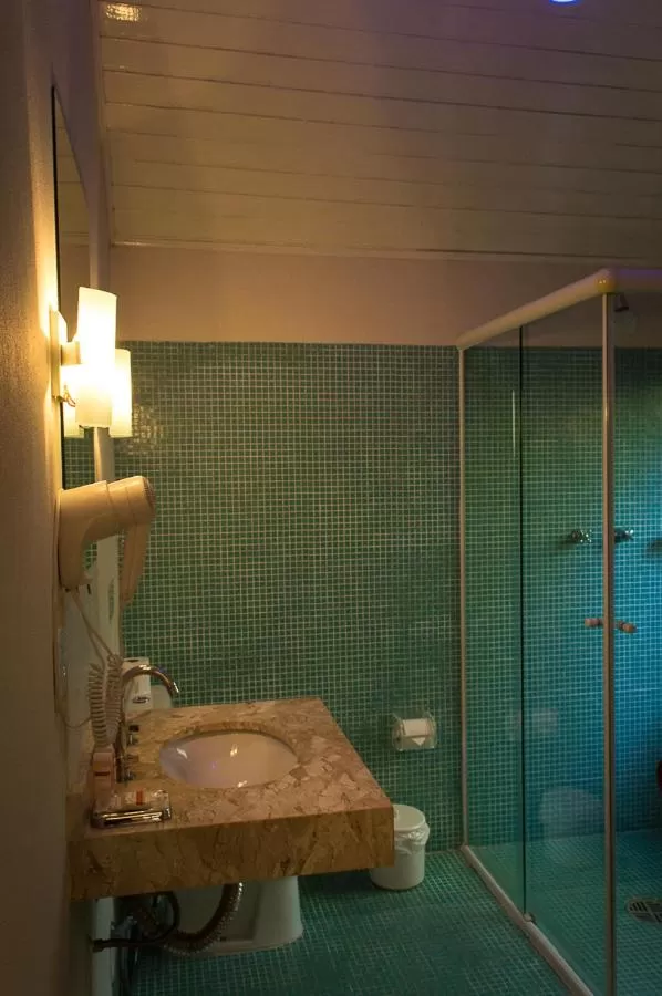Shower in Pousada Vila Santa Barbara