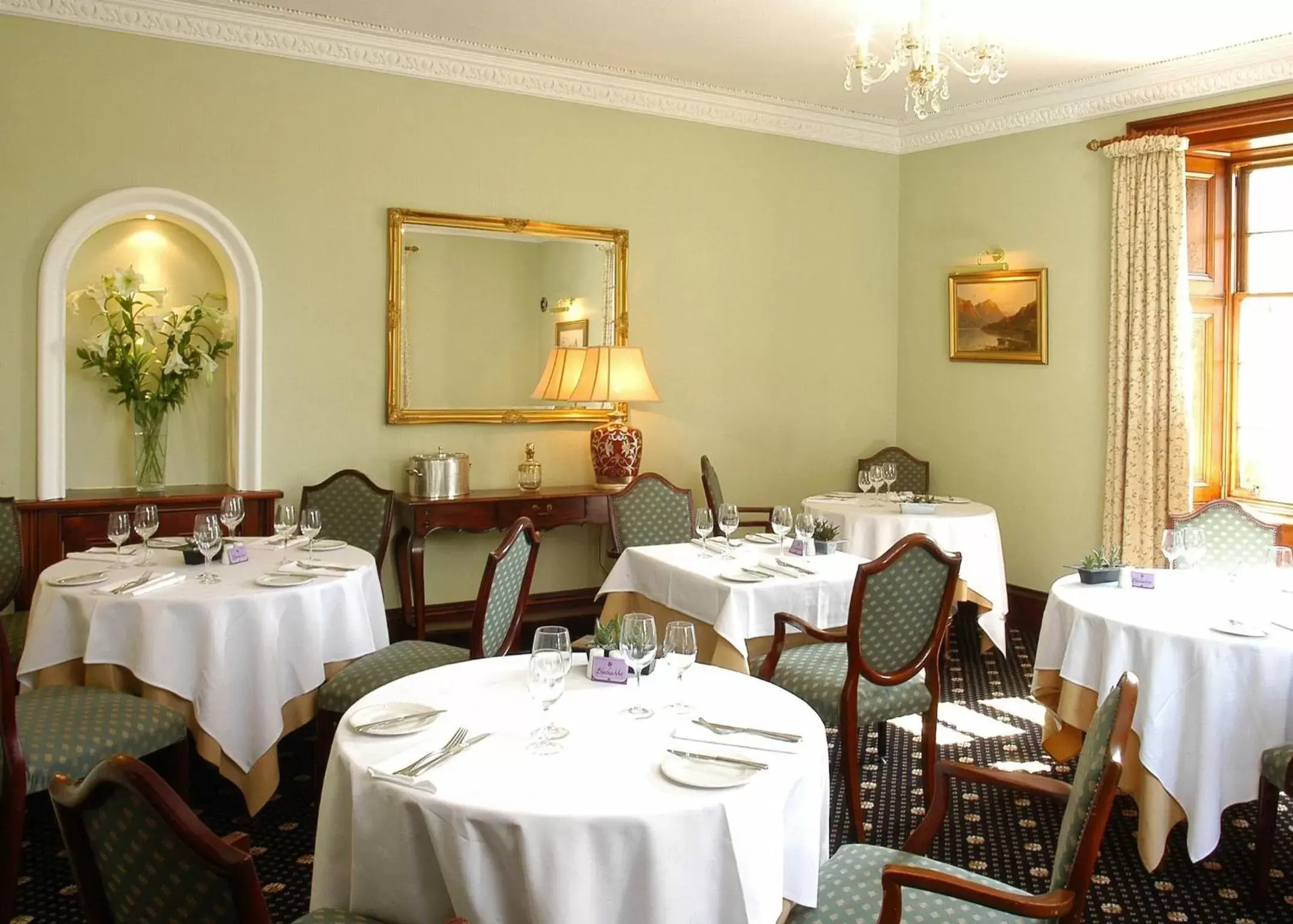 Restaurant/Places to Eat in Blackaddie House Hotel