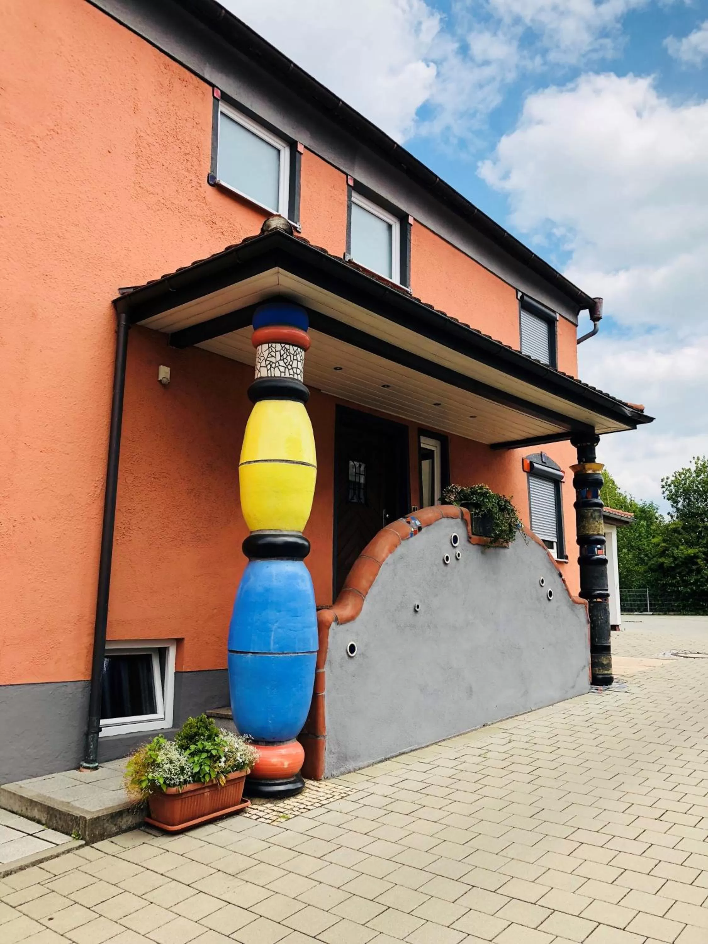 Property building in Hotel Römer