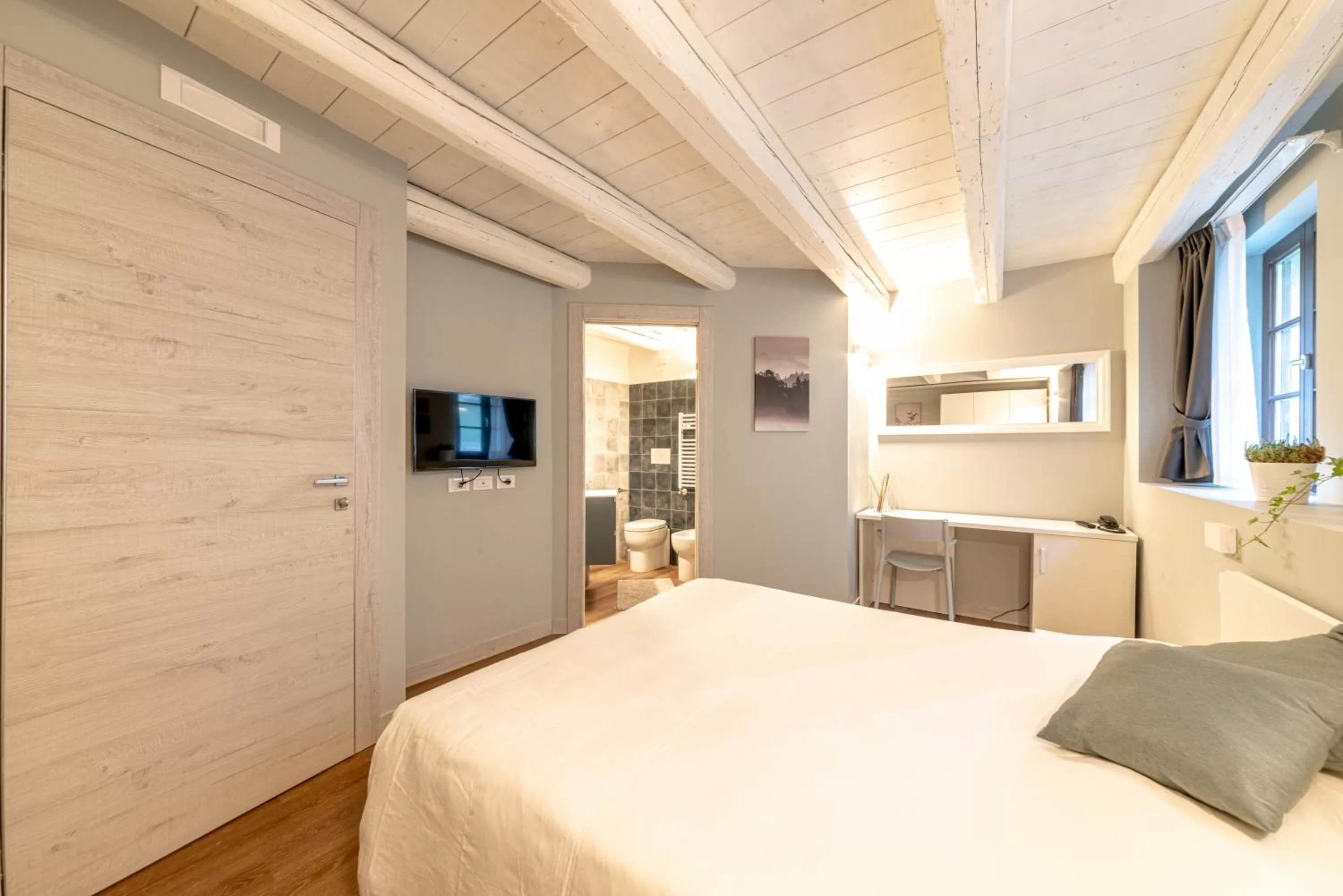 Bedroom, Bed in Mura 5&7