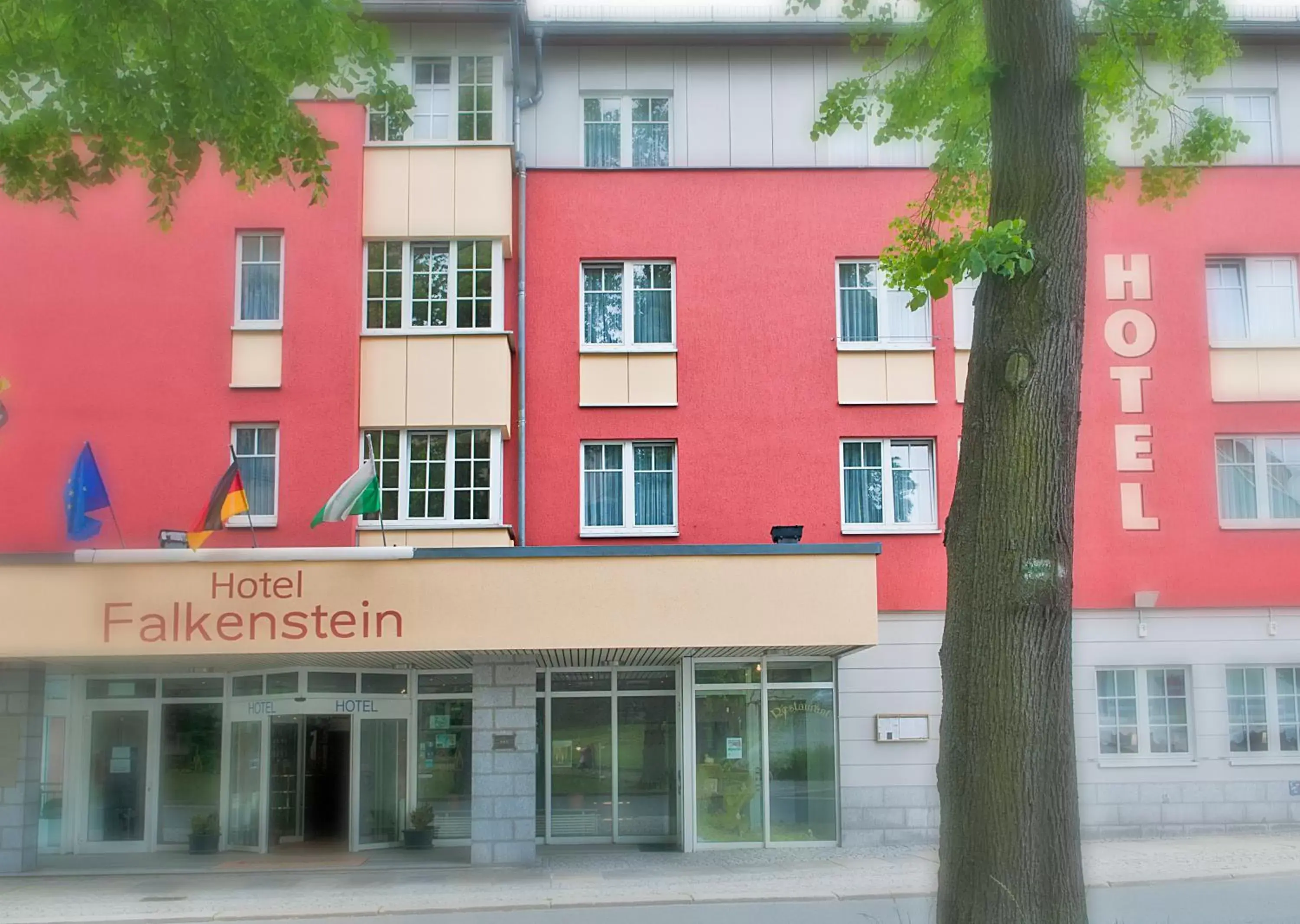 Facade/entrance, Property Building in Hotel Falkenstein