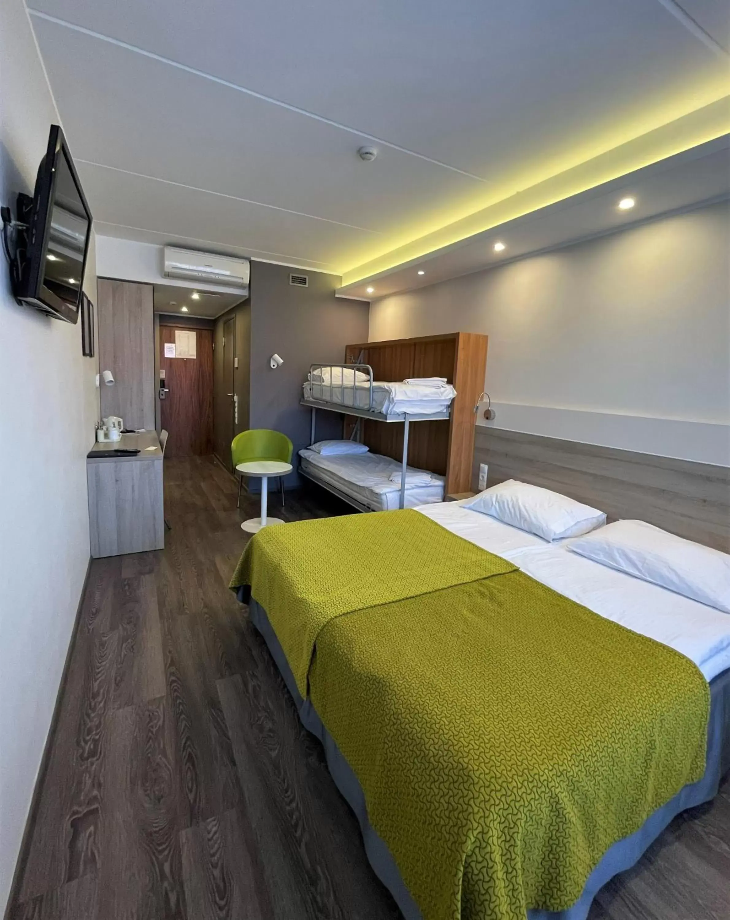 bunk bed, Bed in Kalev Spa Hotel & Waterpark