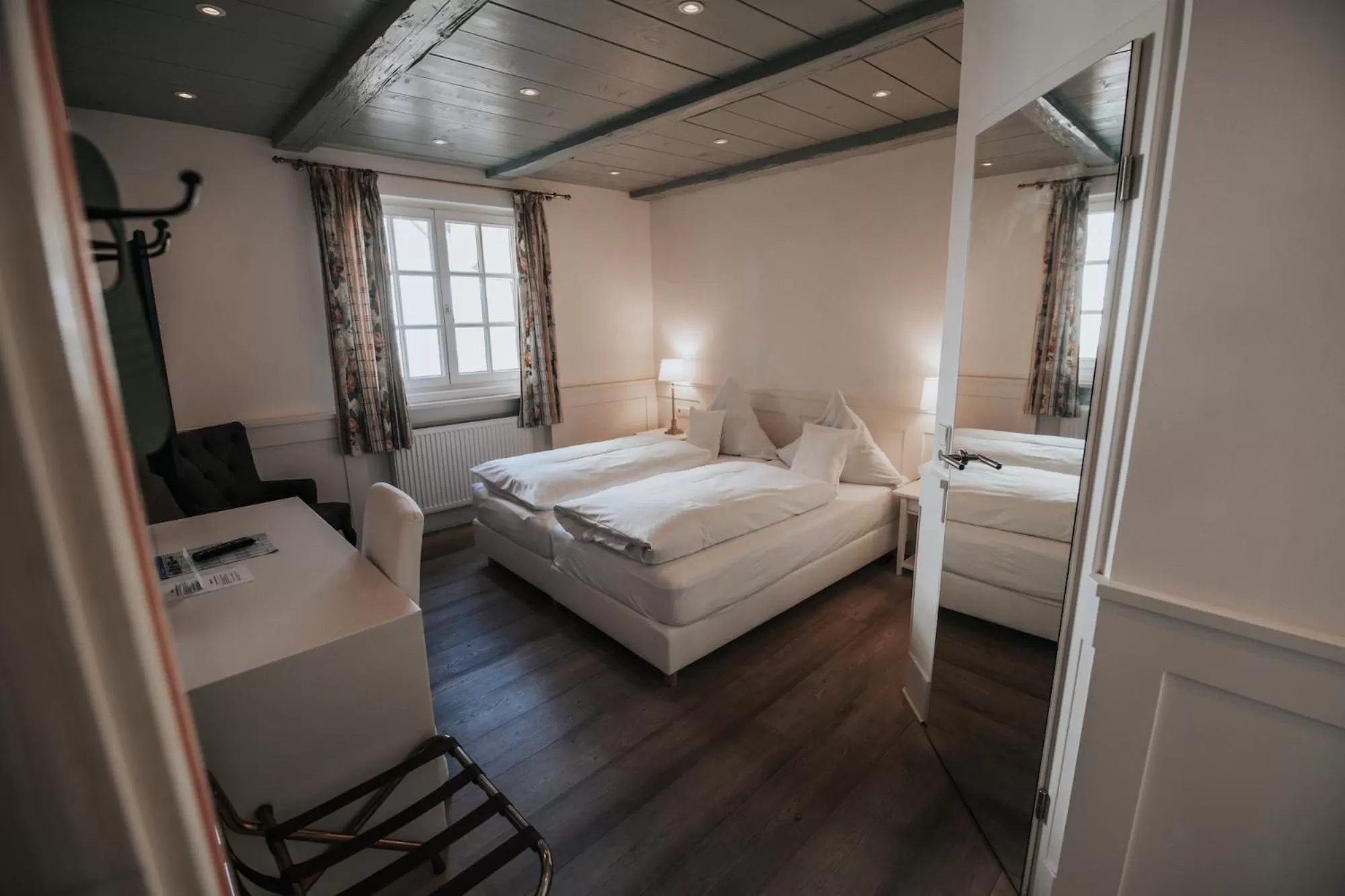 Bed in Boutique Hotel am Rathaus - Reblaus