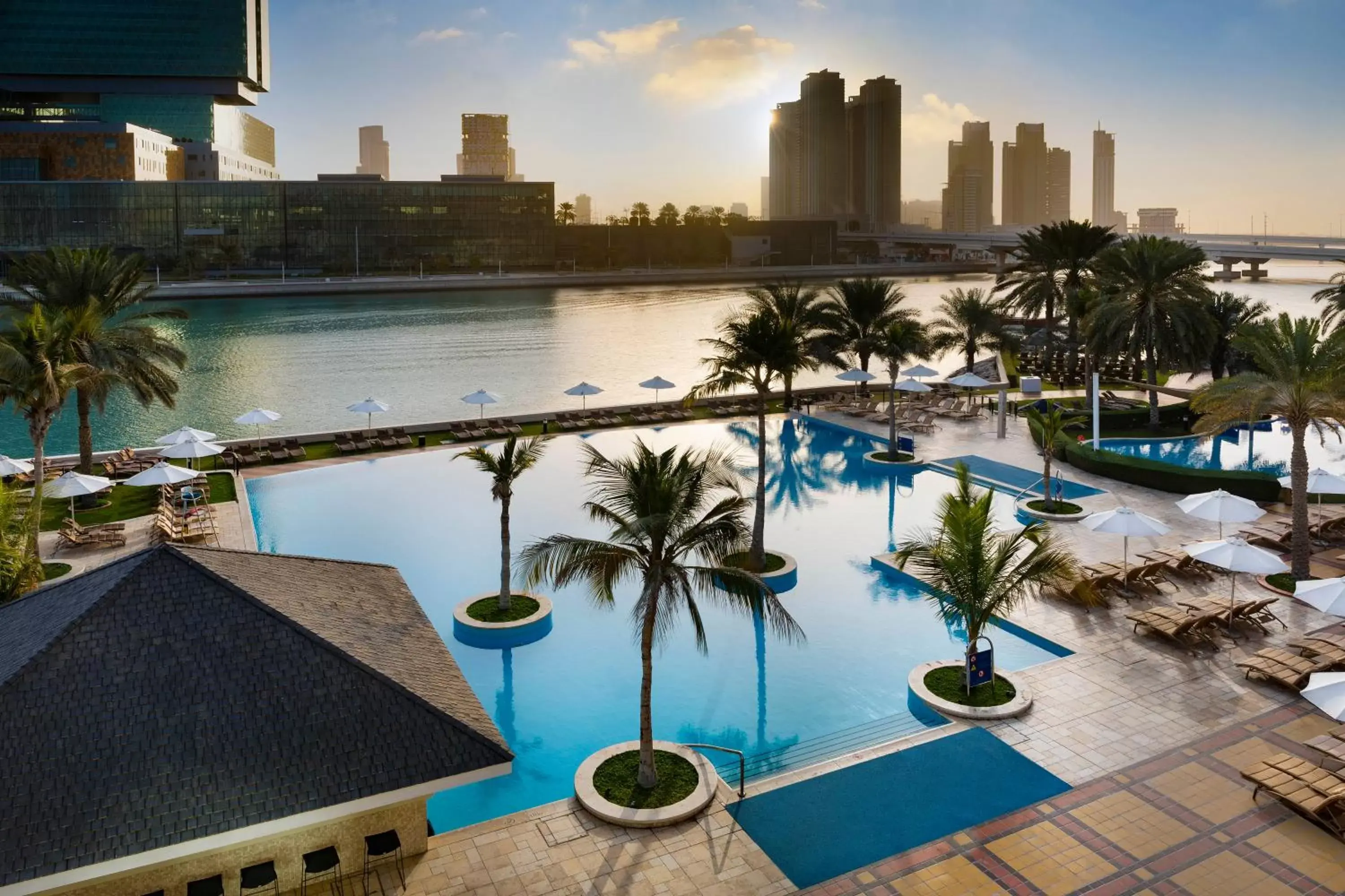 Beach, Pool View in Beach Rotana - Abu Dhabi