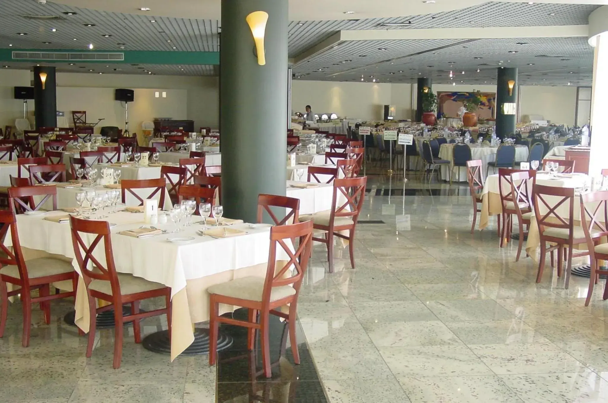 Restaurant/places to eat in Suite Hotel Jardins Da Ajuda Restaurant/places to eat in Suite Hotel Jardins Da Ajuda