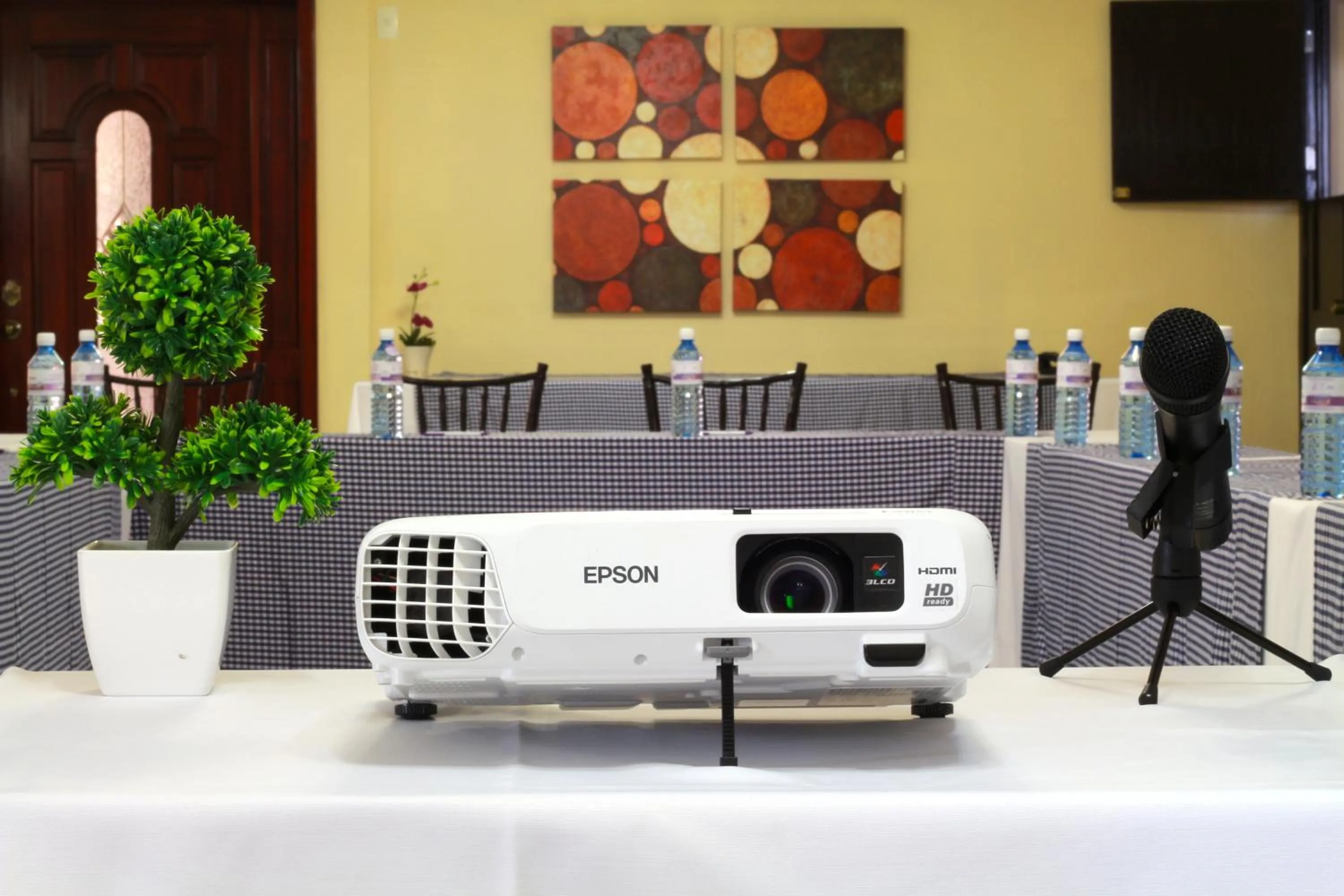 Business facilities in Hotel del Carmen, en el Centro- DESAYUNO Incluido !