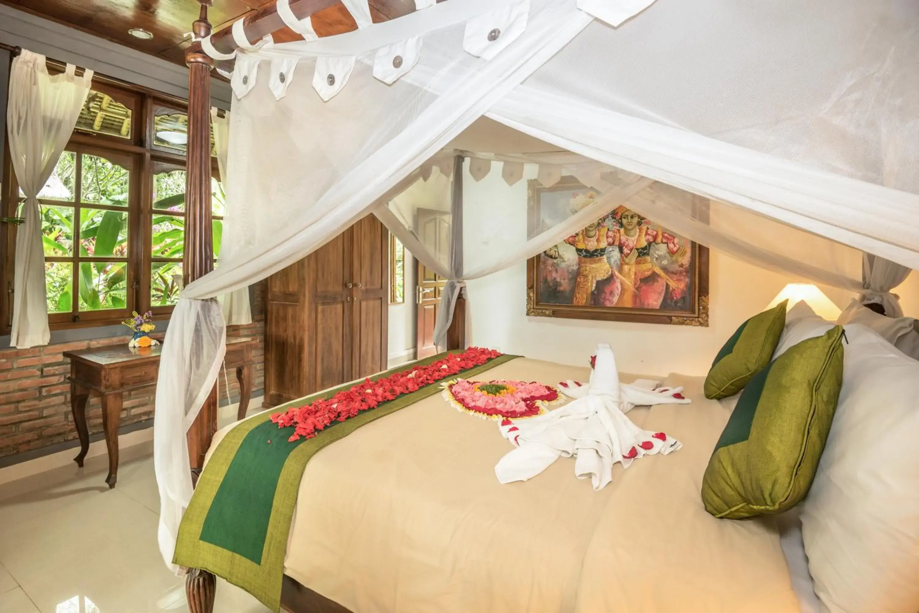 bunk bed, Bed in Hotel Bunga Permai