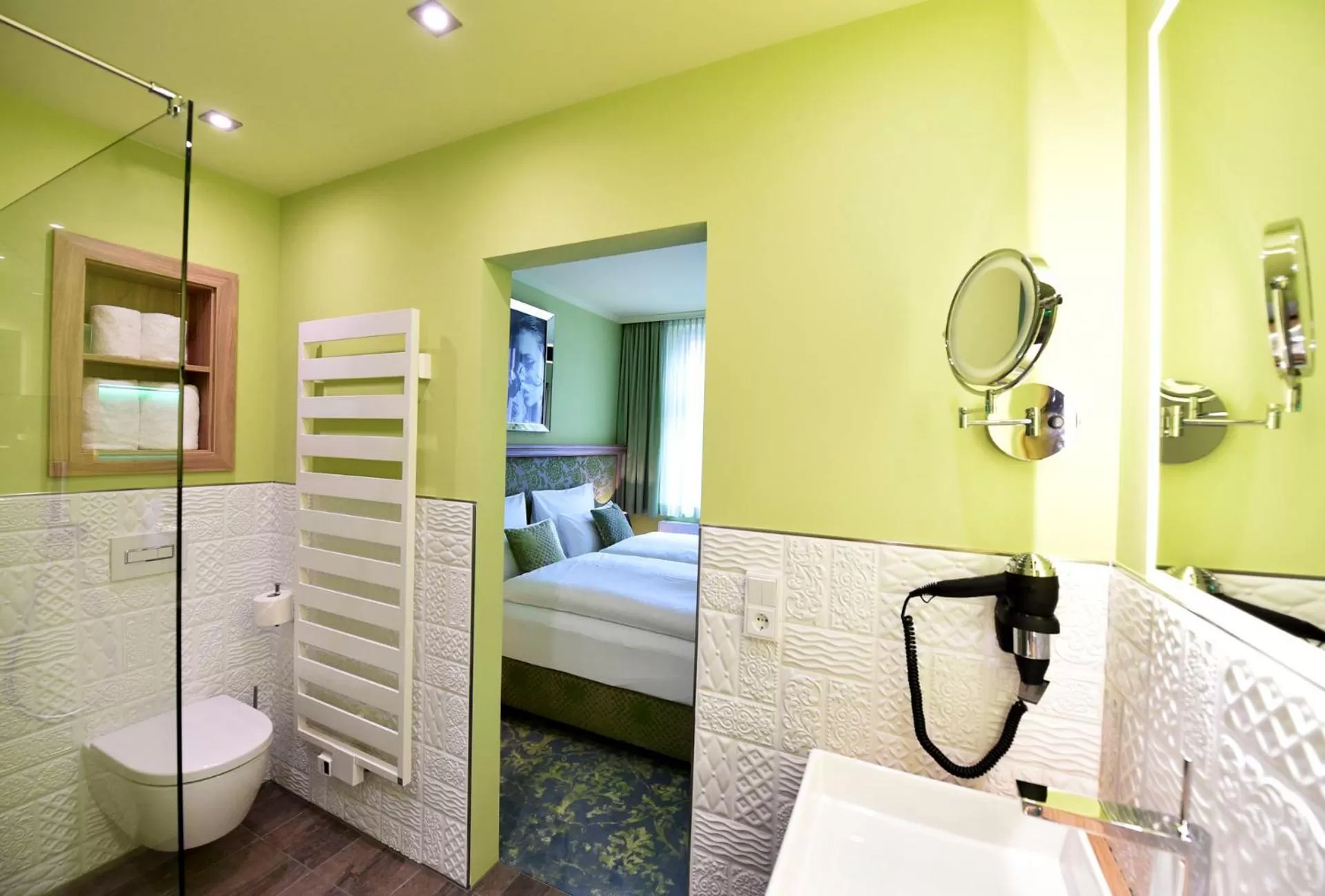 Decorative detail, Bed in MOMENTS Boutique Hotel