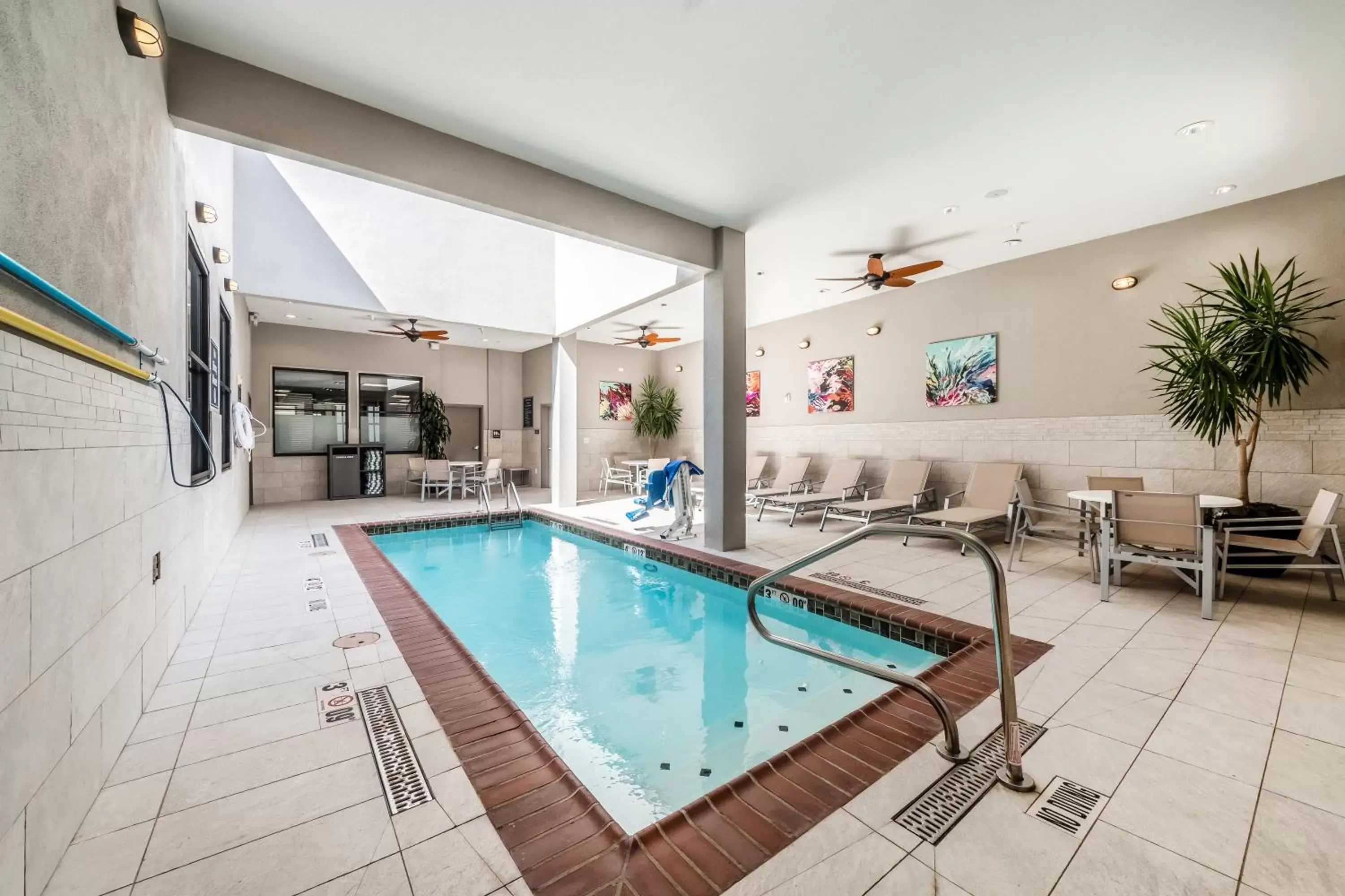 Swimming Pool in Best Western Premier Historic Travelers Hotel Alamo/Riverwalk