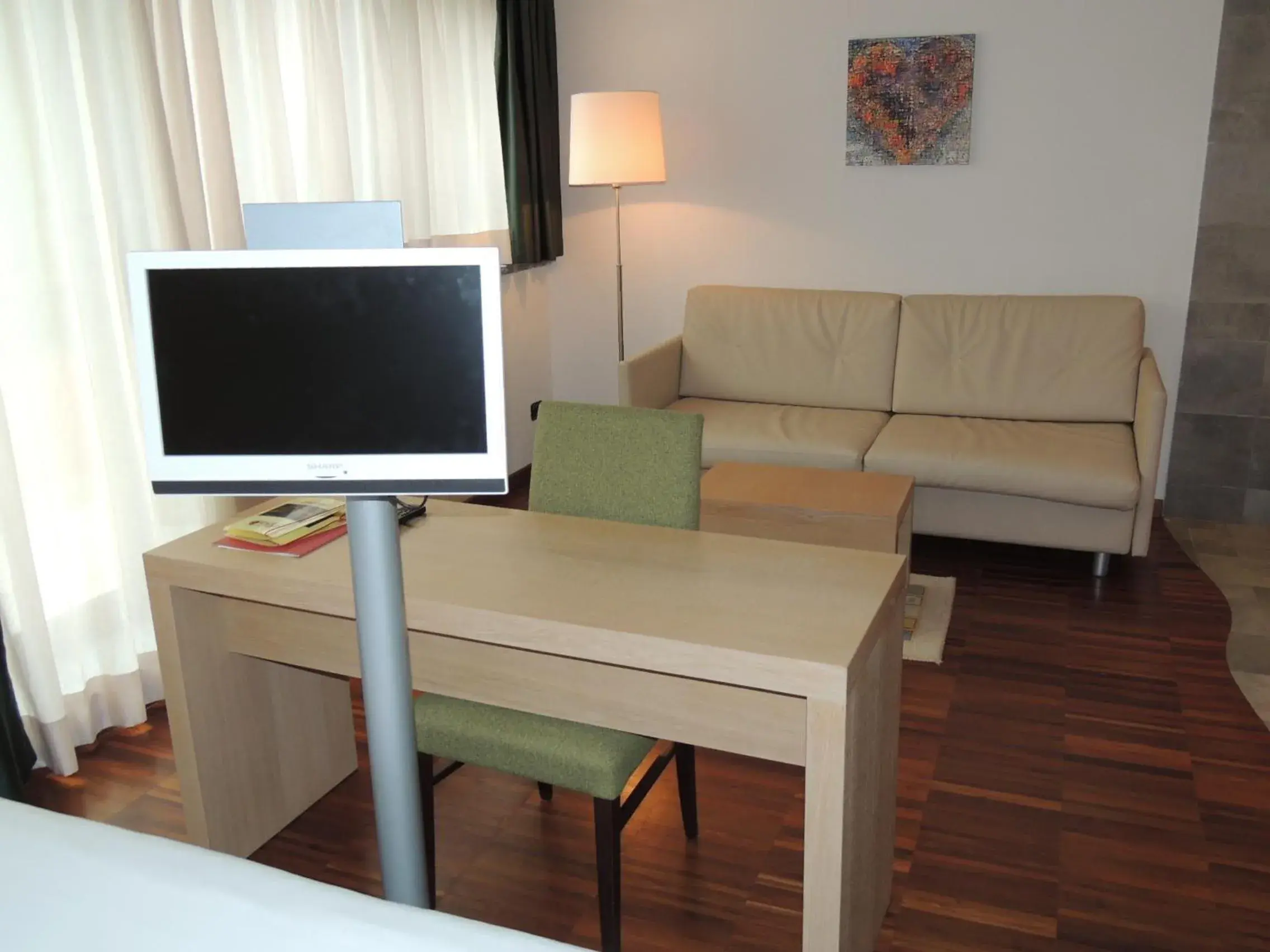 Day, TV/Entertainment Center in Cascina Scova Resort