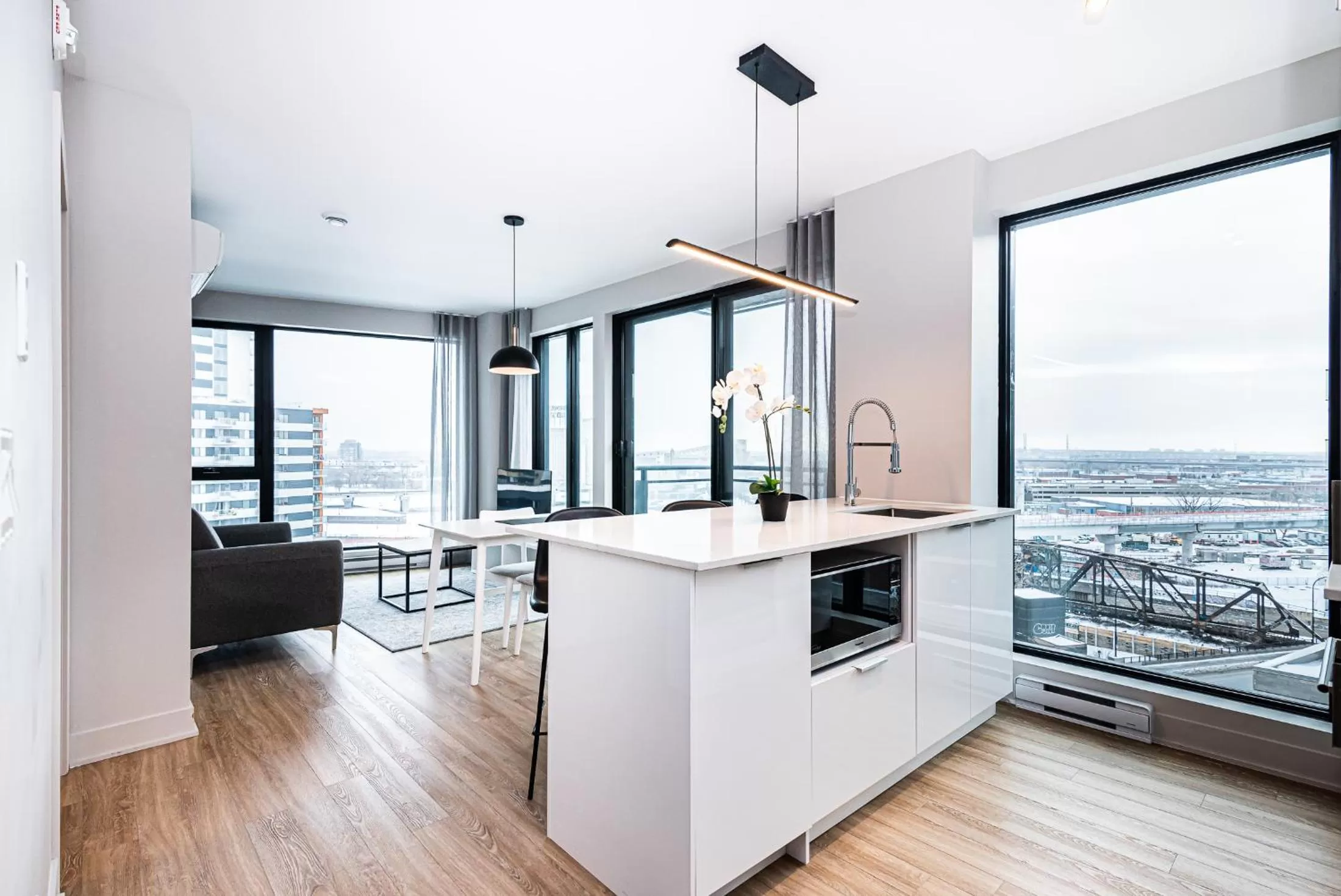 Kitchen or kitchenette in WERFY Luxury Apart-Hotel