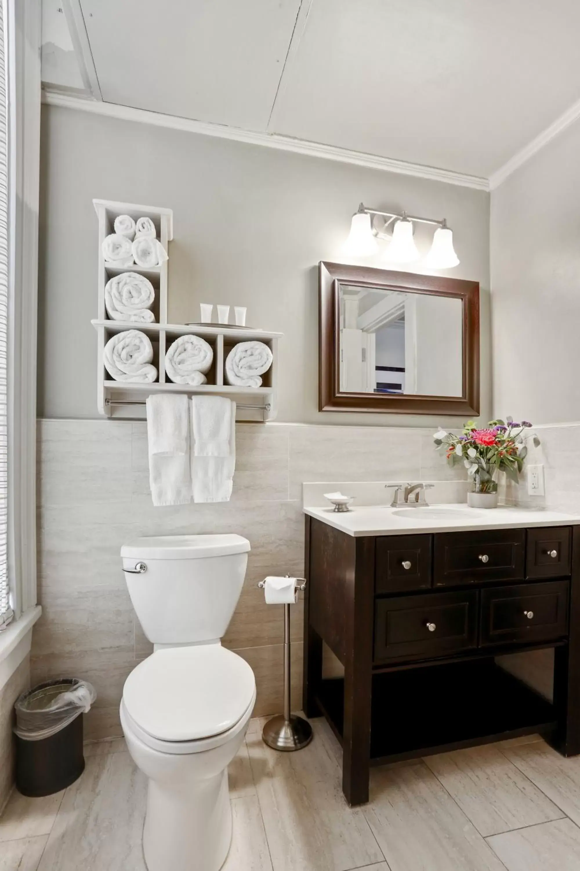 Bathroom in La Galerie French Quarter Hotel