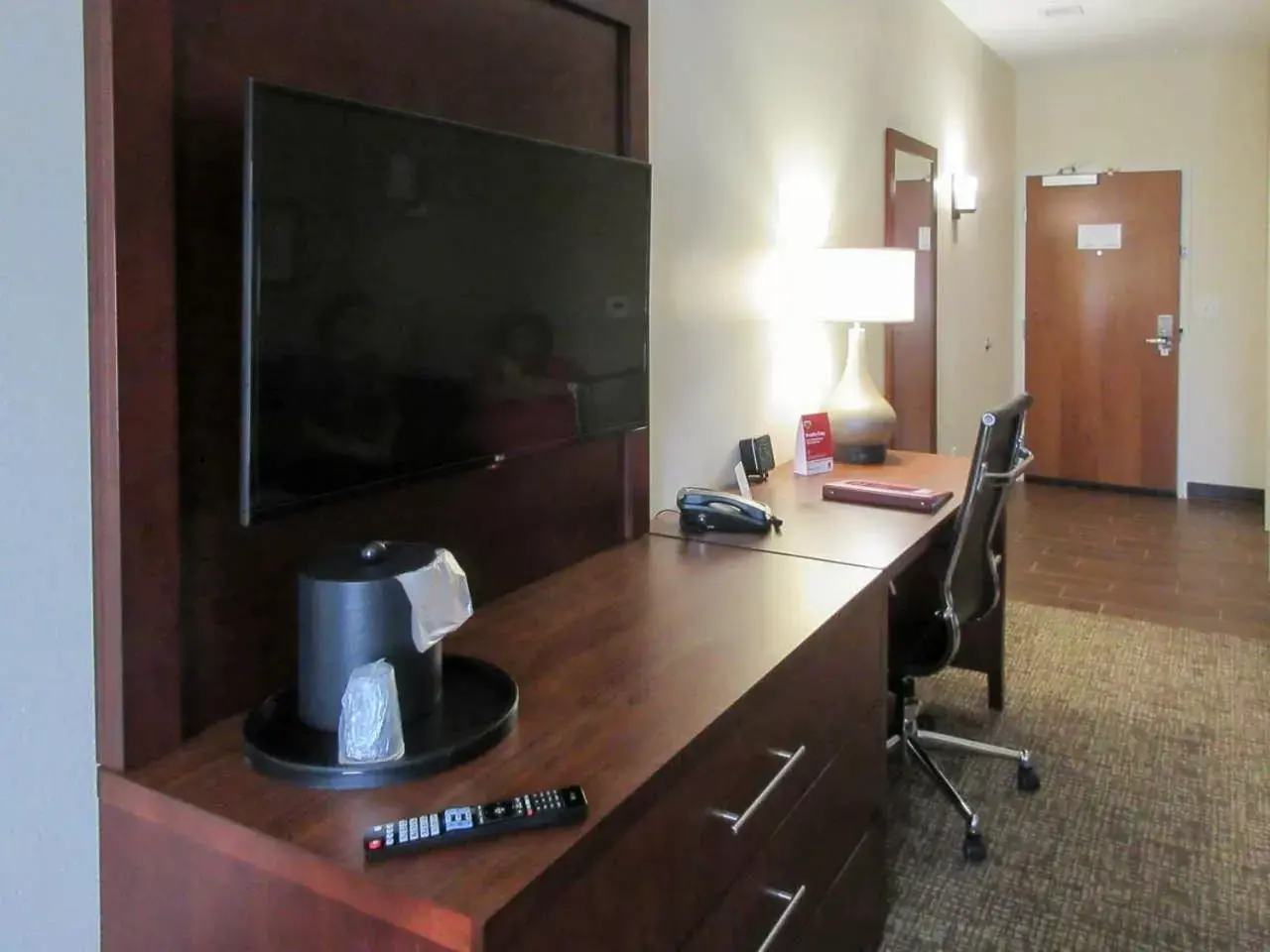 TV and multimedia, TV/Entertainment Center in Comfort Suites Greenville South