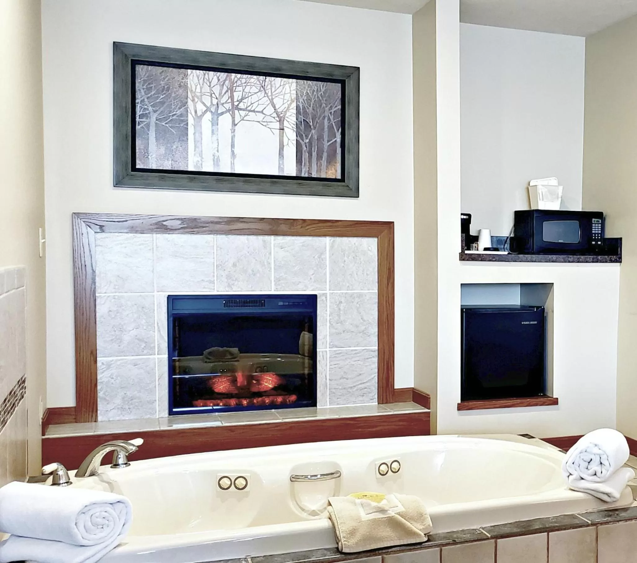 Hot Tub in Berlin Heritage Inn