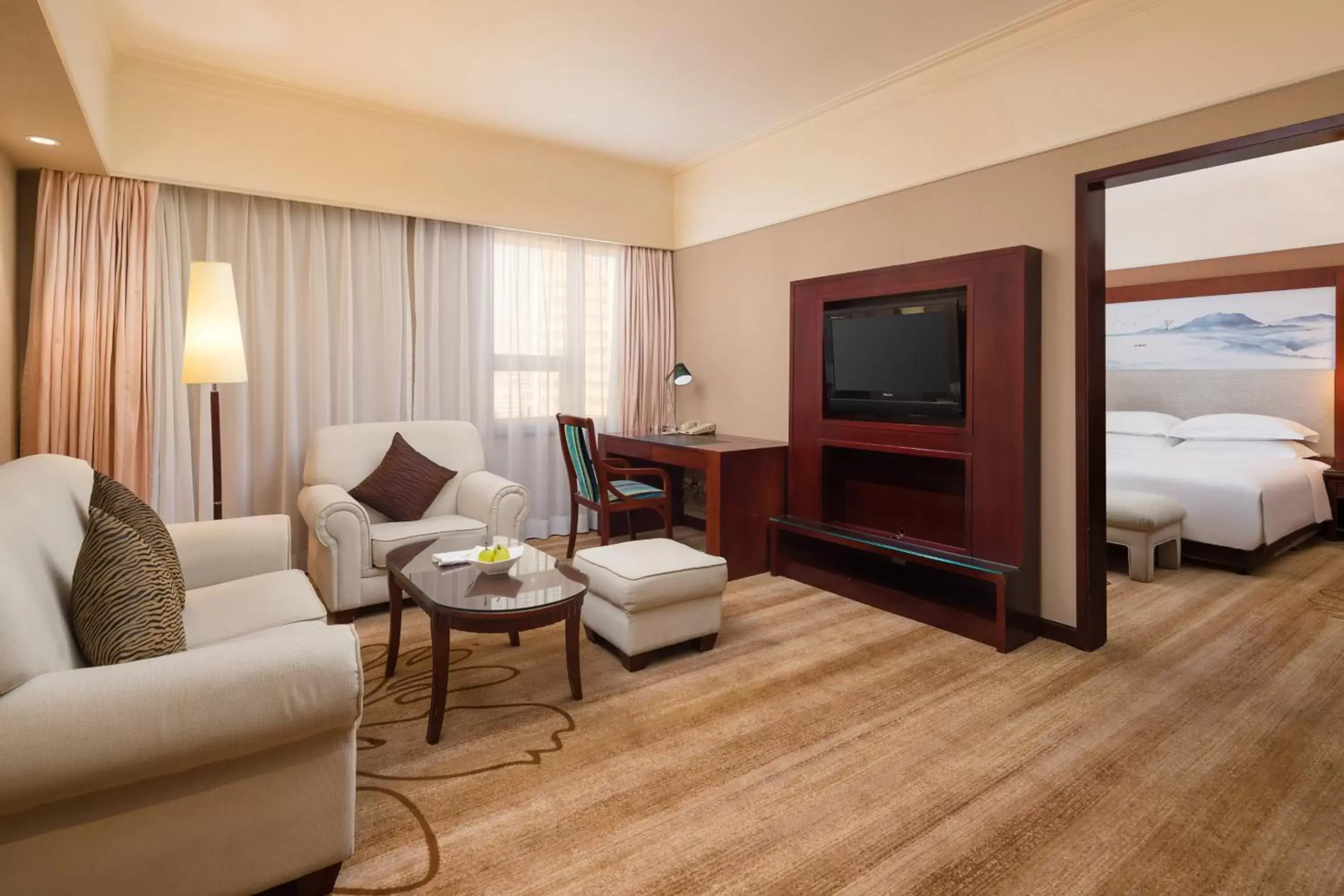 TV and multimedia, Bed in Shenzhen Sunshine Hotel, Luohu TV and multimedia, Bed in Shenzhen Sunshine Hotel, Luohu