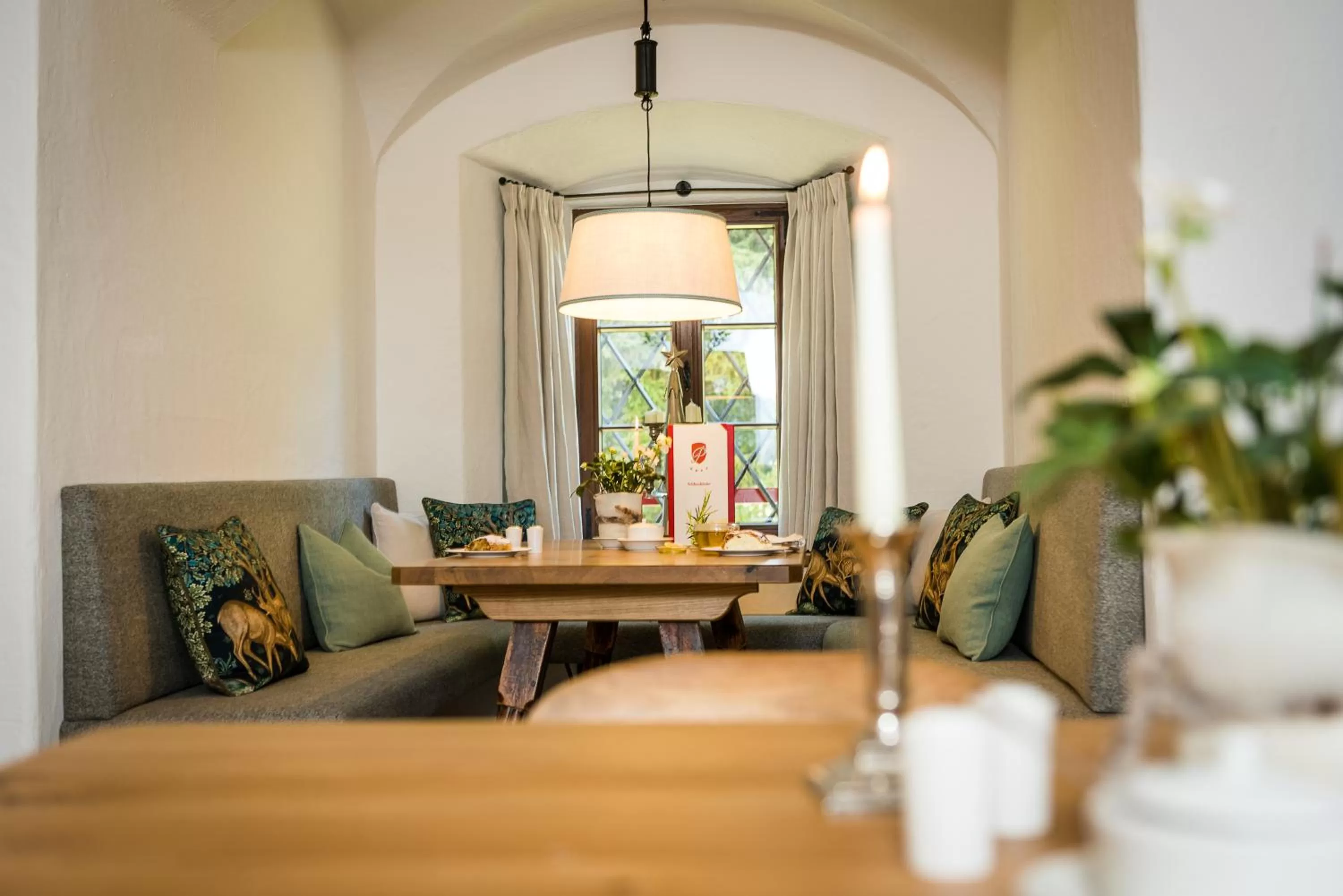 Restaurant/places to eat in Schloss Prielau Hotel & Restaurants