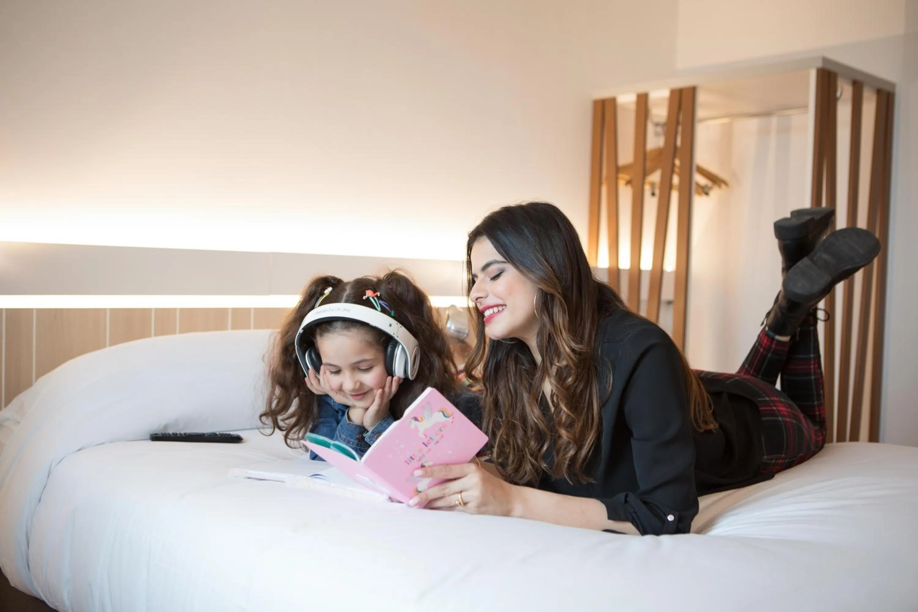 Bedroom, Bed in Ibis Abdelmoumen Casa Centre