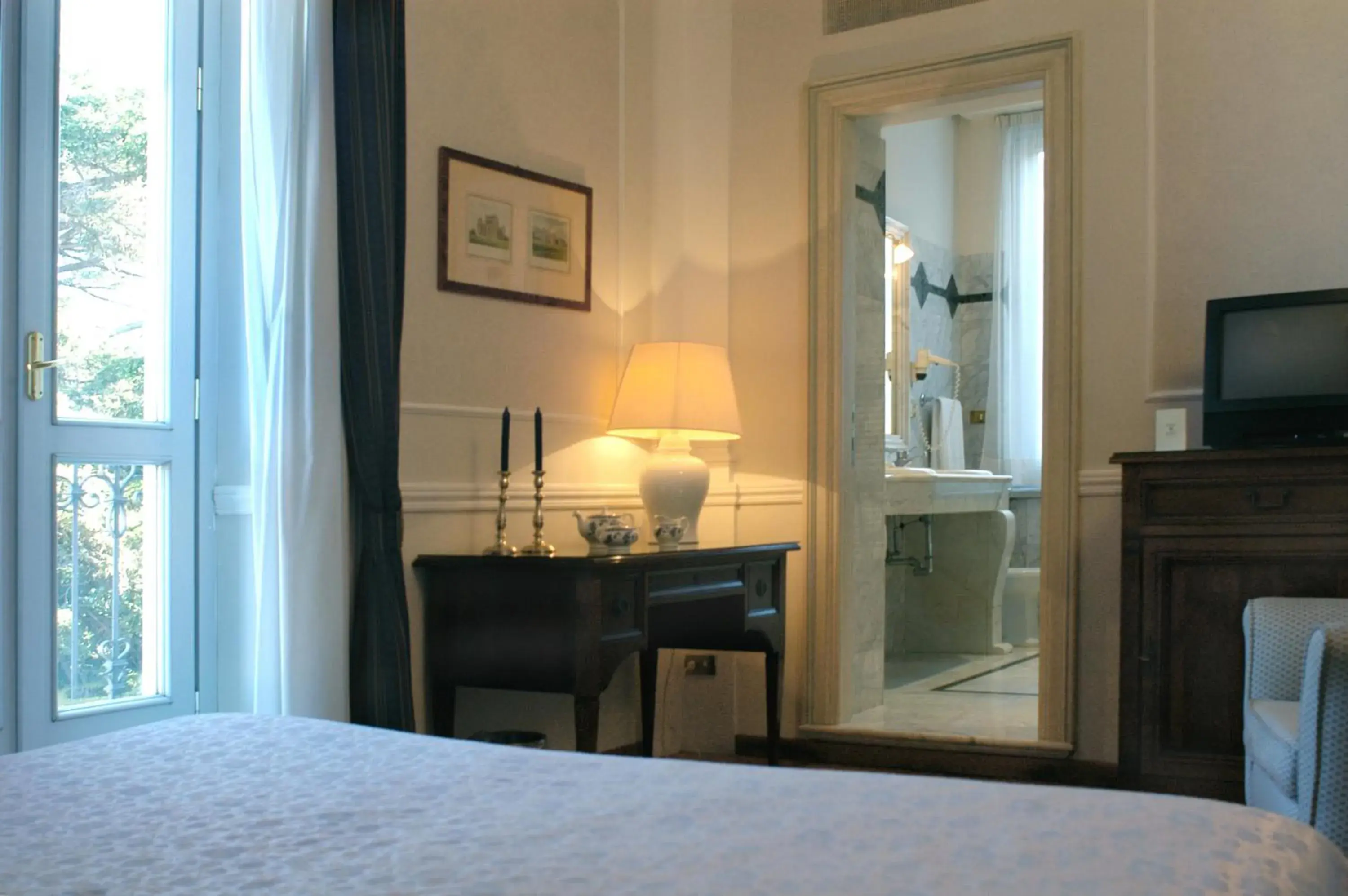 Junior Suite in Hotel Flora Junior Suite in Hotel Flora