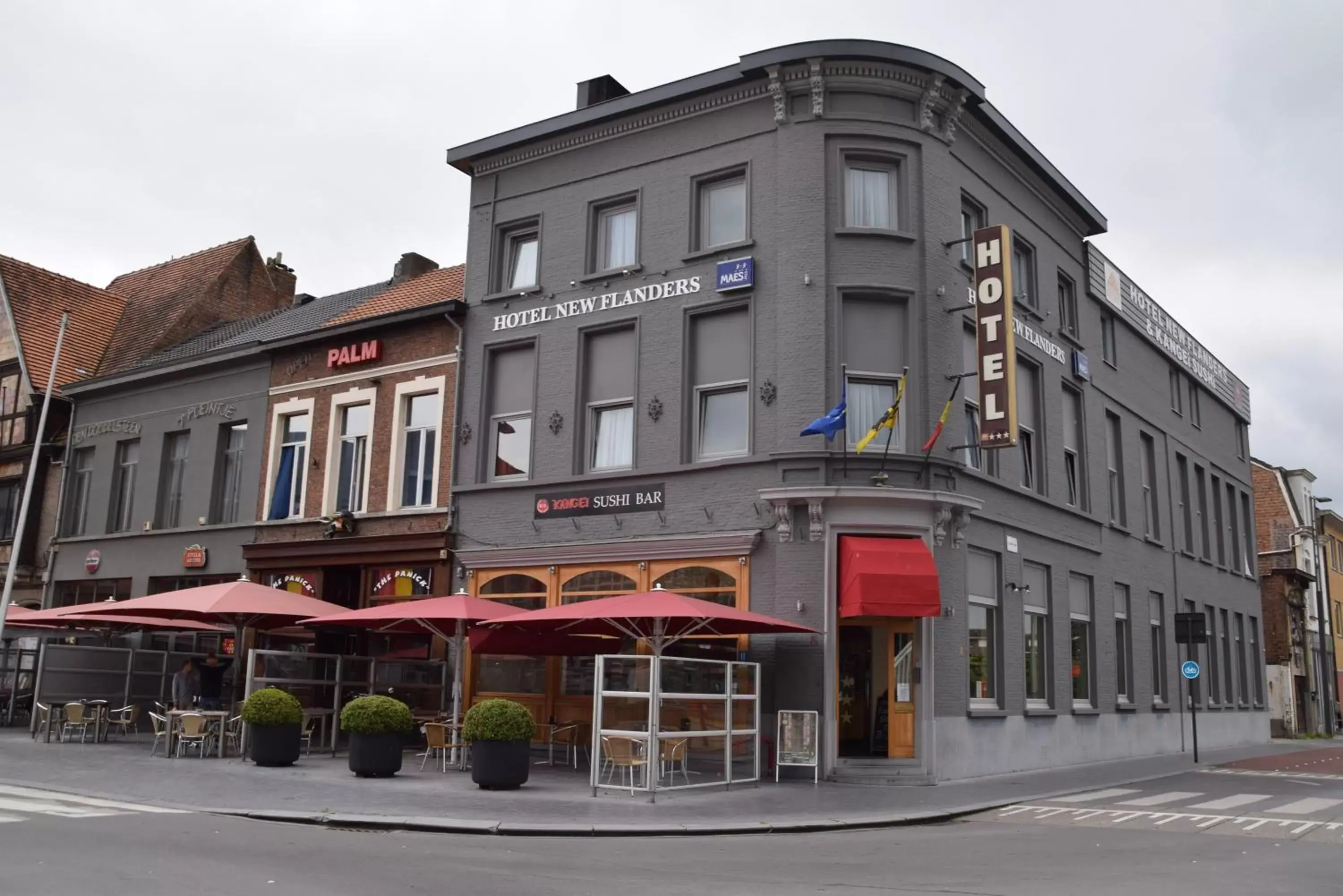 Property Building in Hotel New Flanders