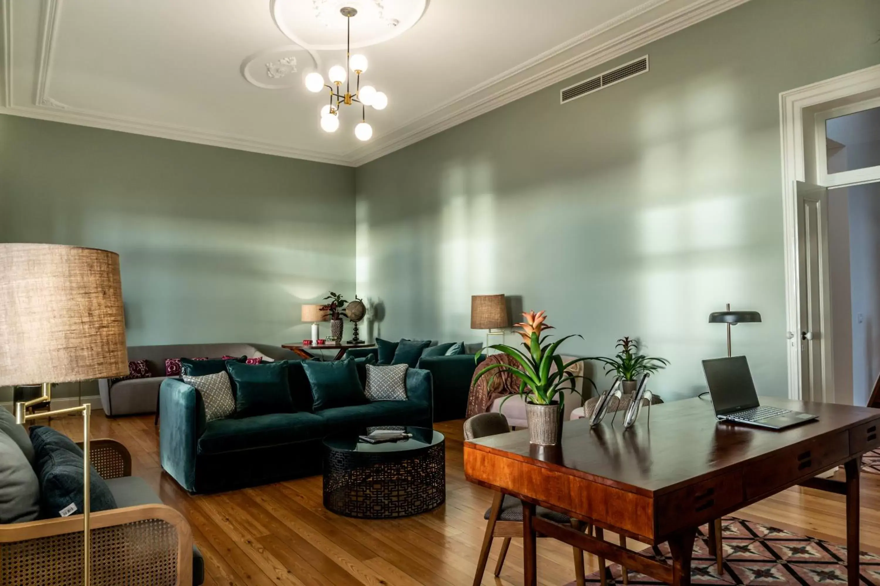 Lobby or reception in 1905 Zino's Palace Lobby or reception in 1905 Zino's Palace