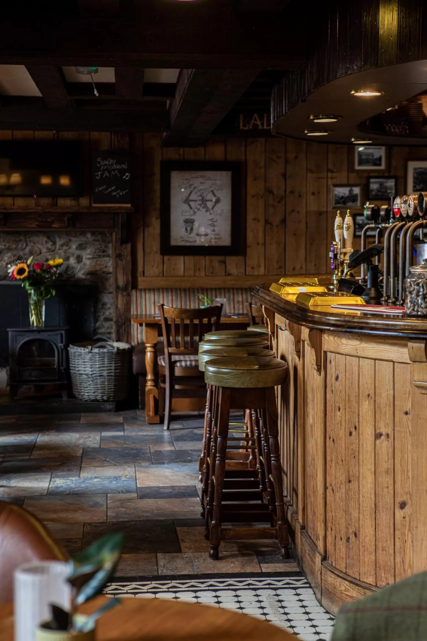 Lounge or bar in The Three Tuns