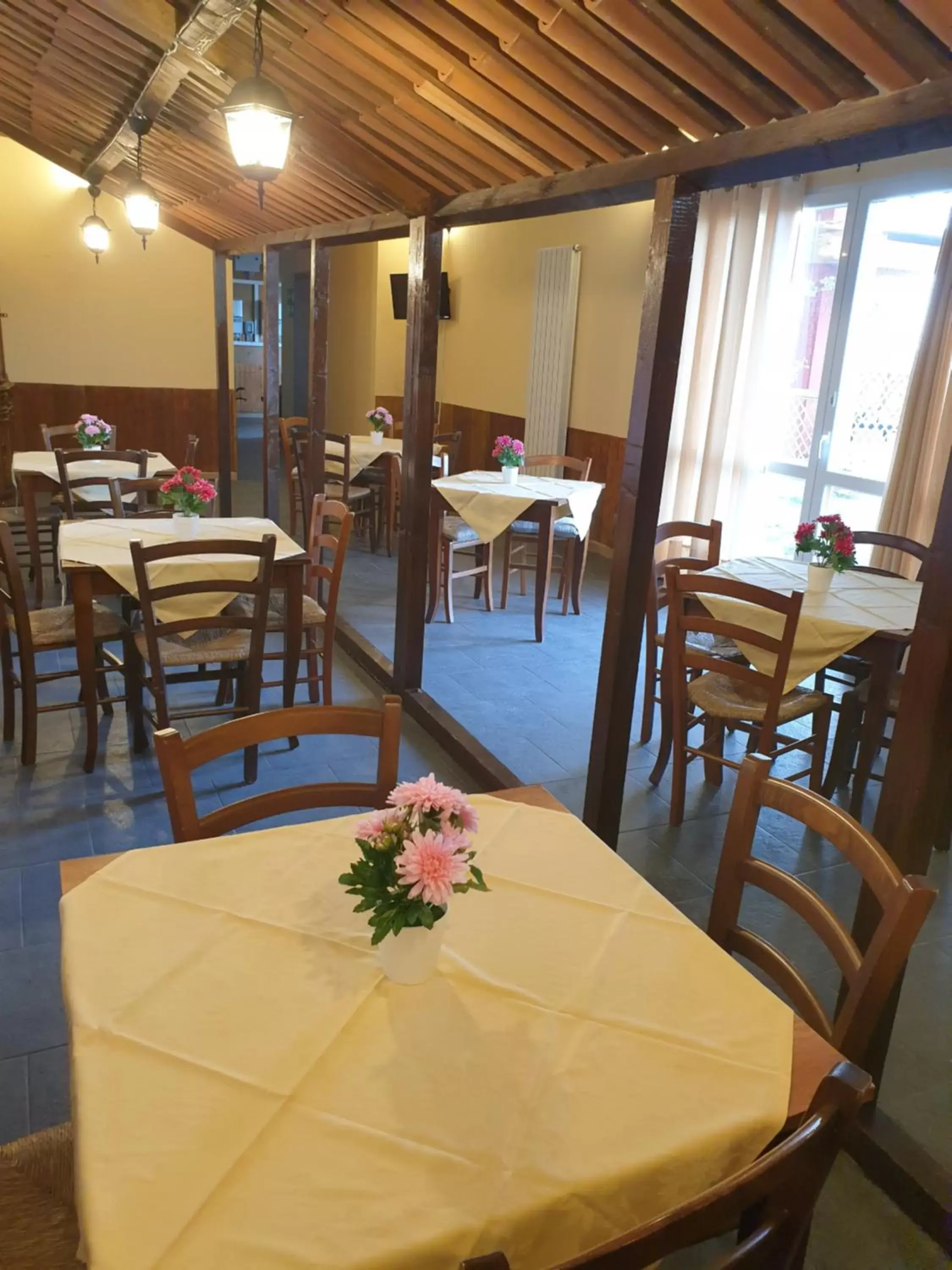 Restaurant/Places to Eat in Oasi del benessere