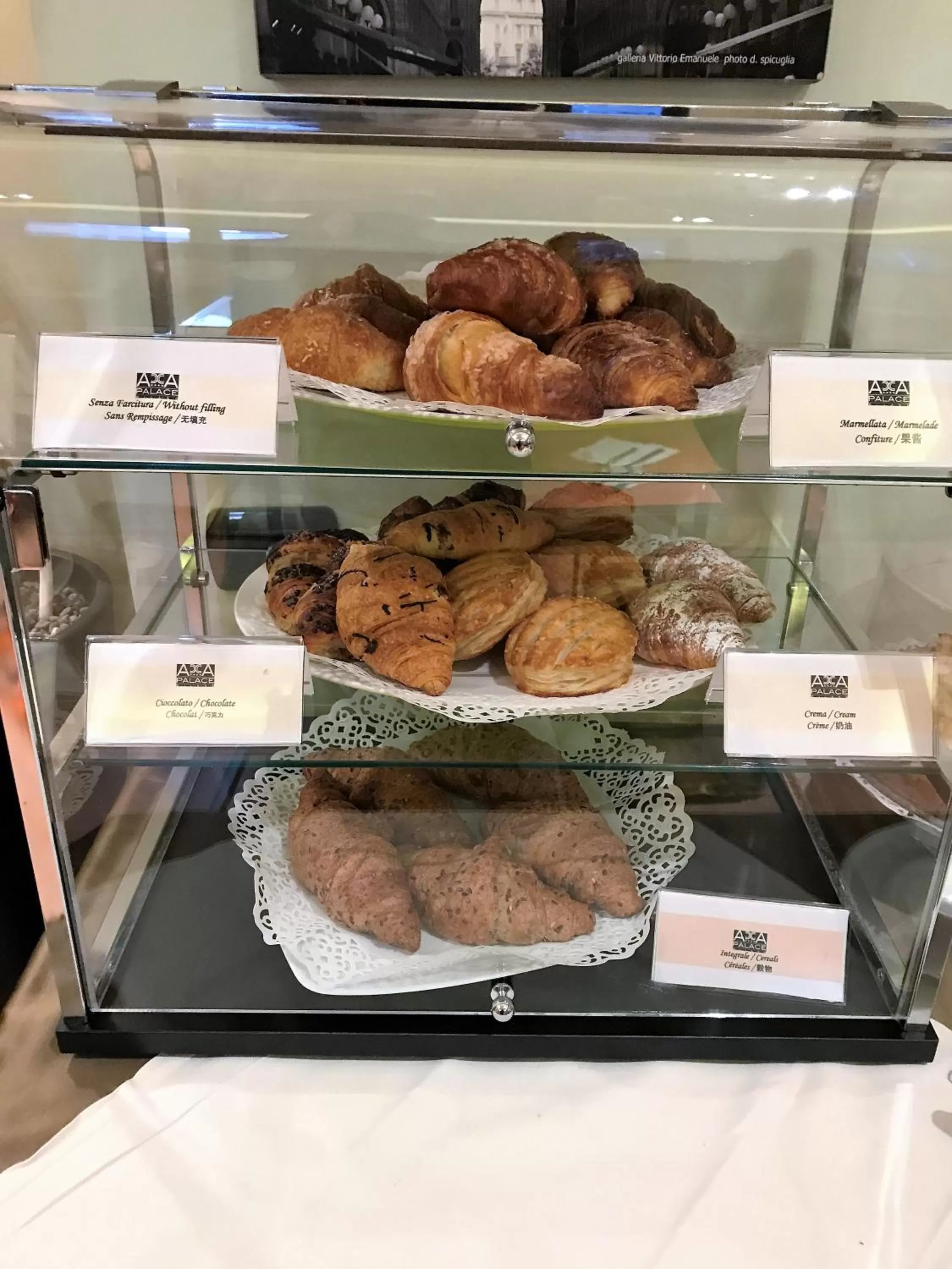 Breakfast in Acca Palace AA Hotels