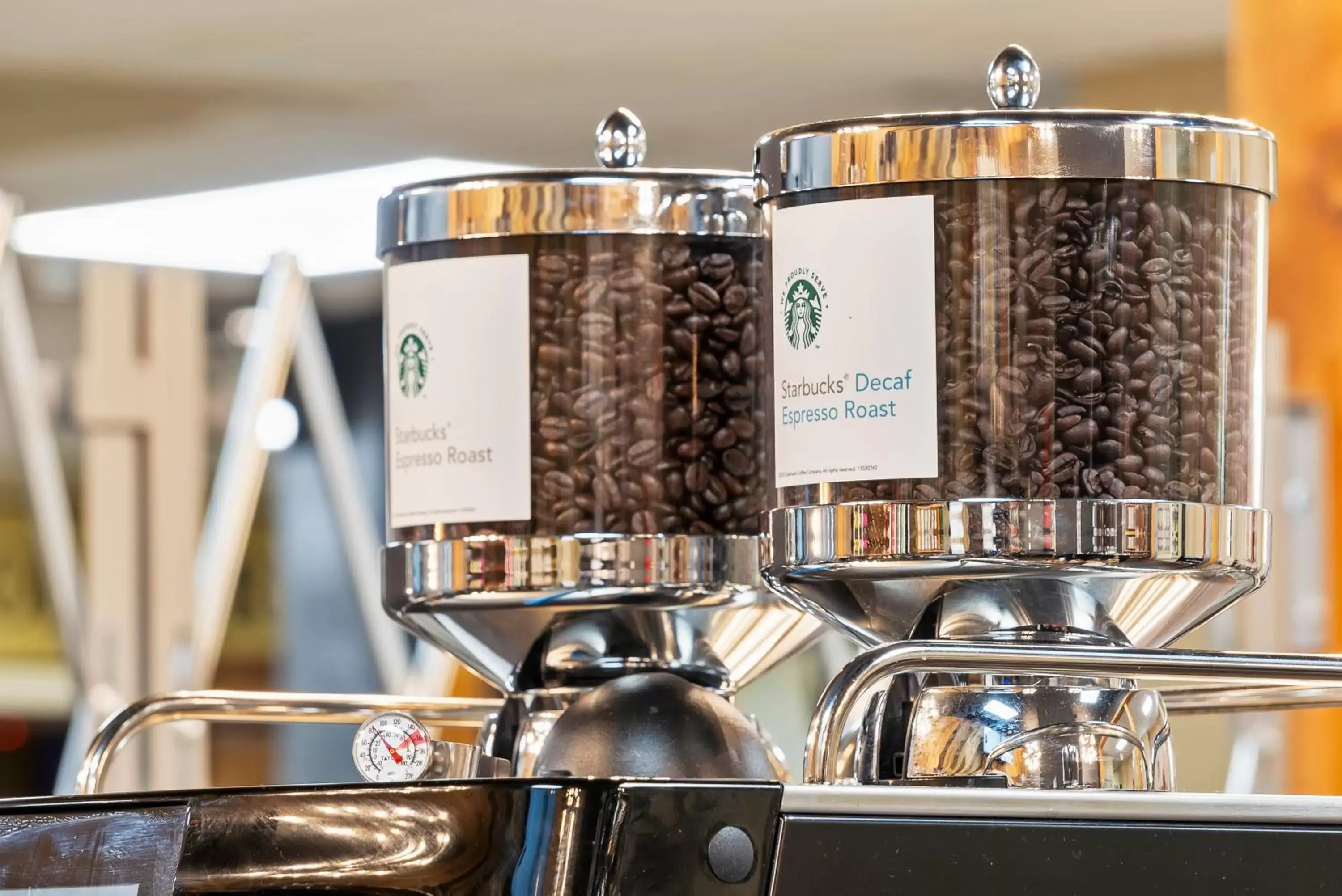 Coffee/tea facilities in Thousand Hills Resort Hotel