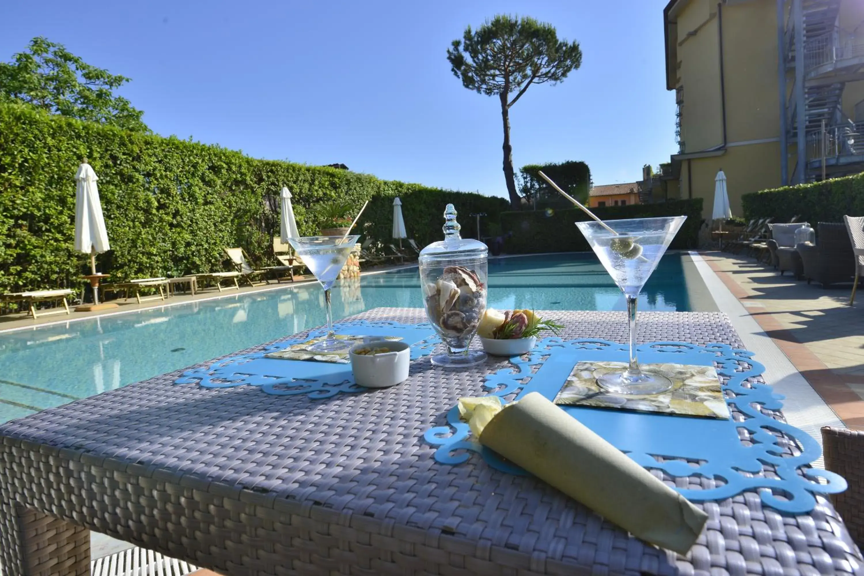 Swimming Pool in Hotel Villa Tiziana