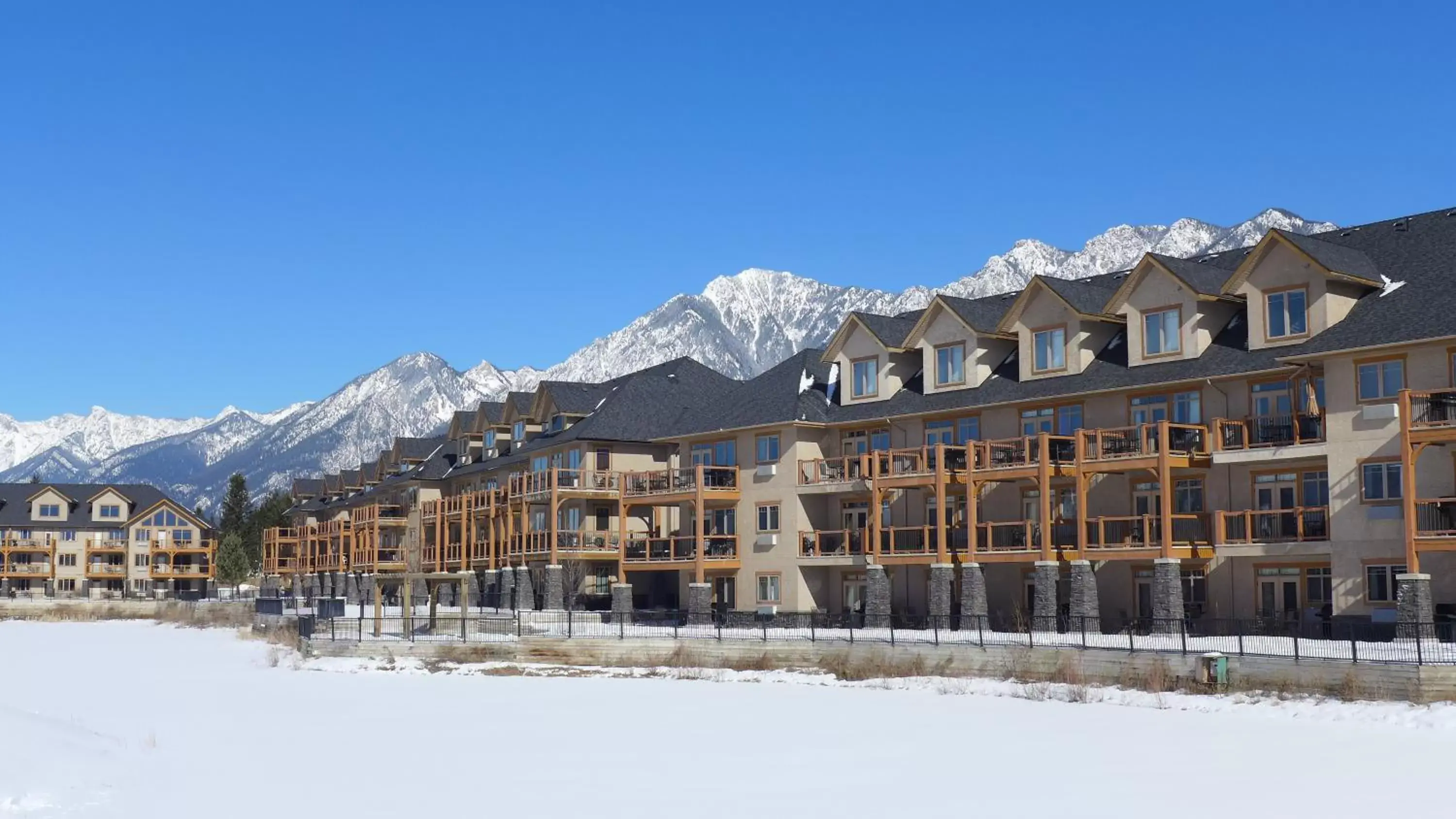 Property building, Winter in Bighorn Meadows Resort