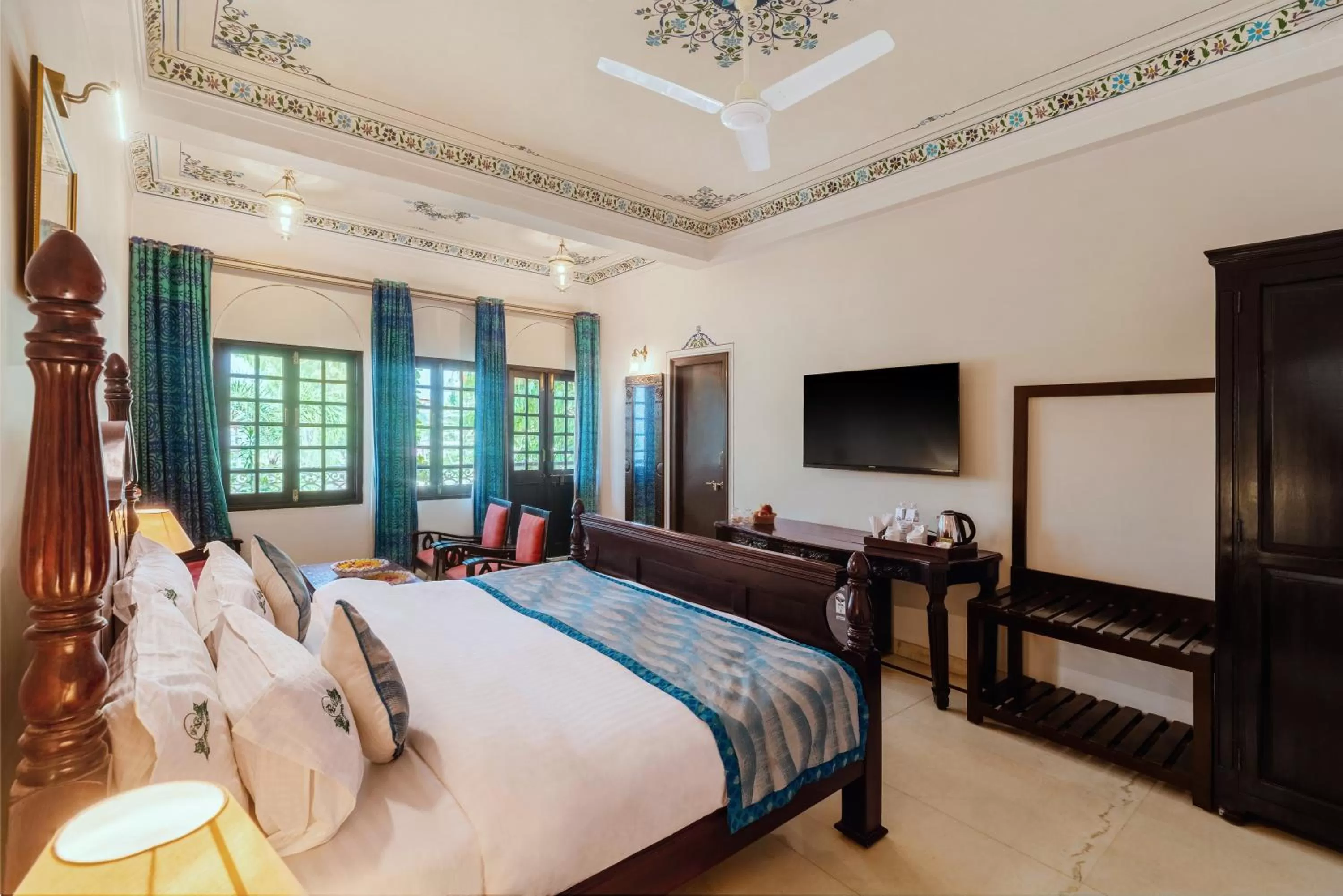 View (from property/room), Bed in Panna Vilas - A Lake Facing Boutique Hotel